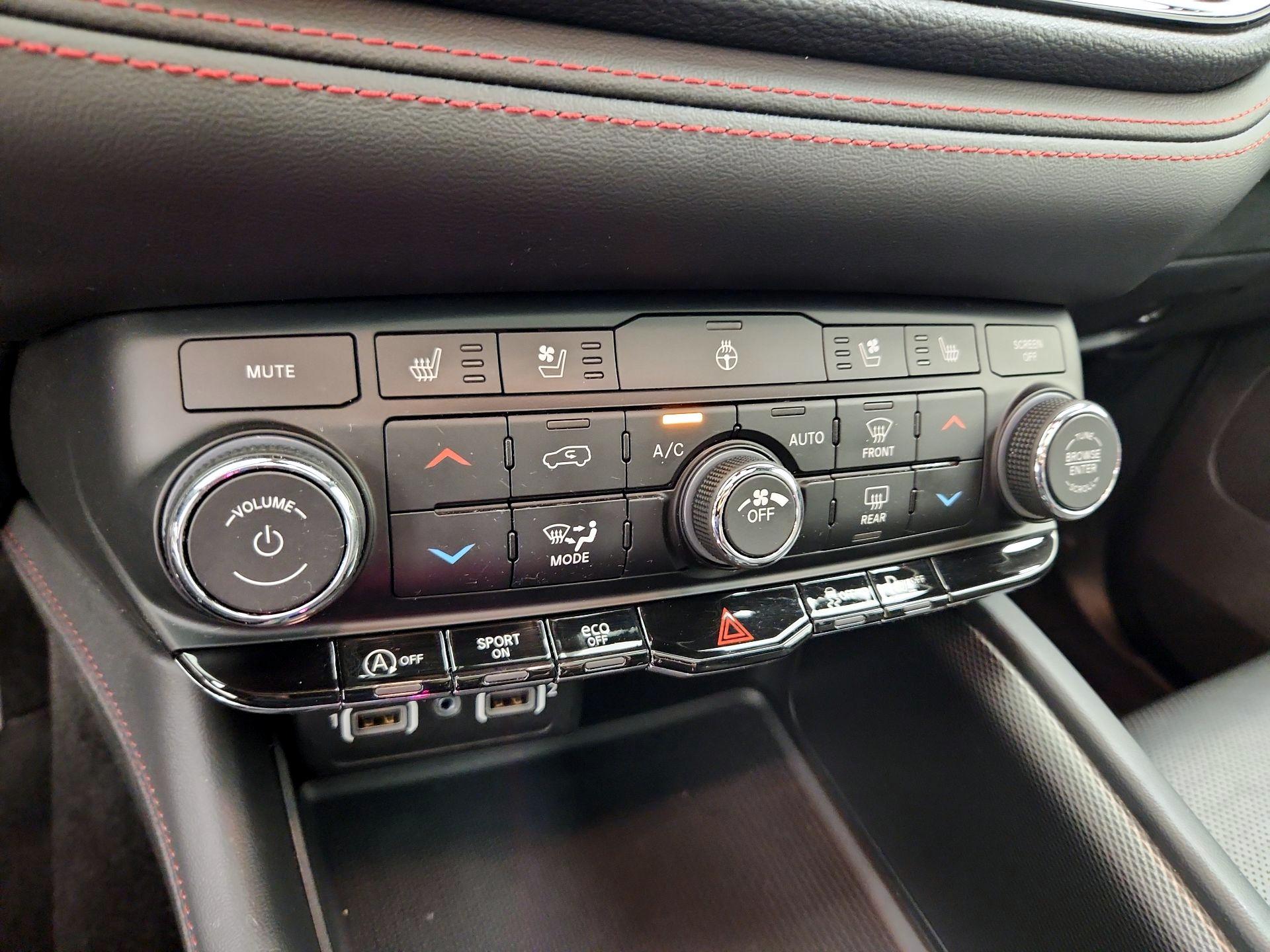 Thumbnail: 2024 Dodge Durango - 17