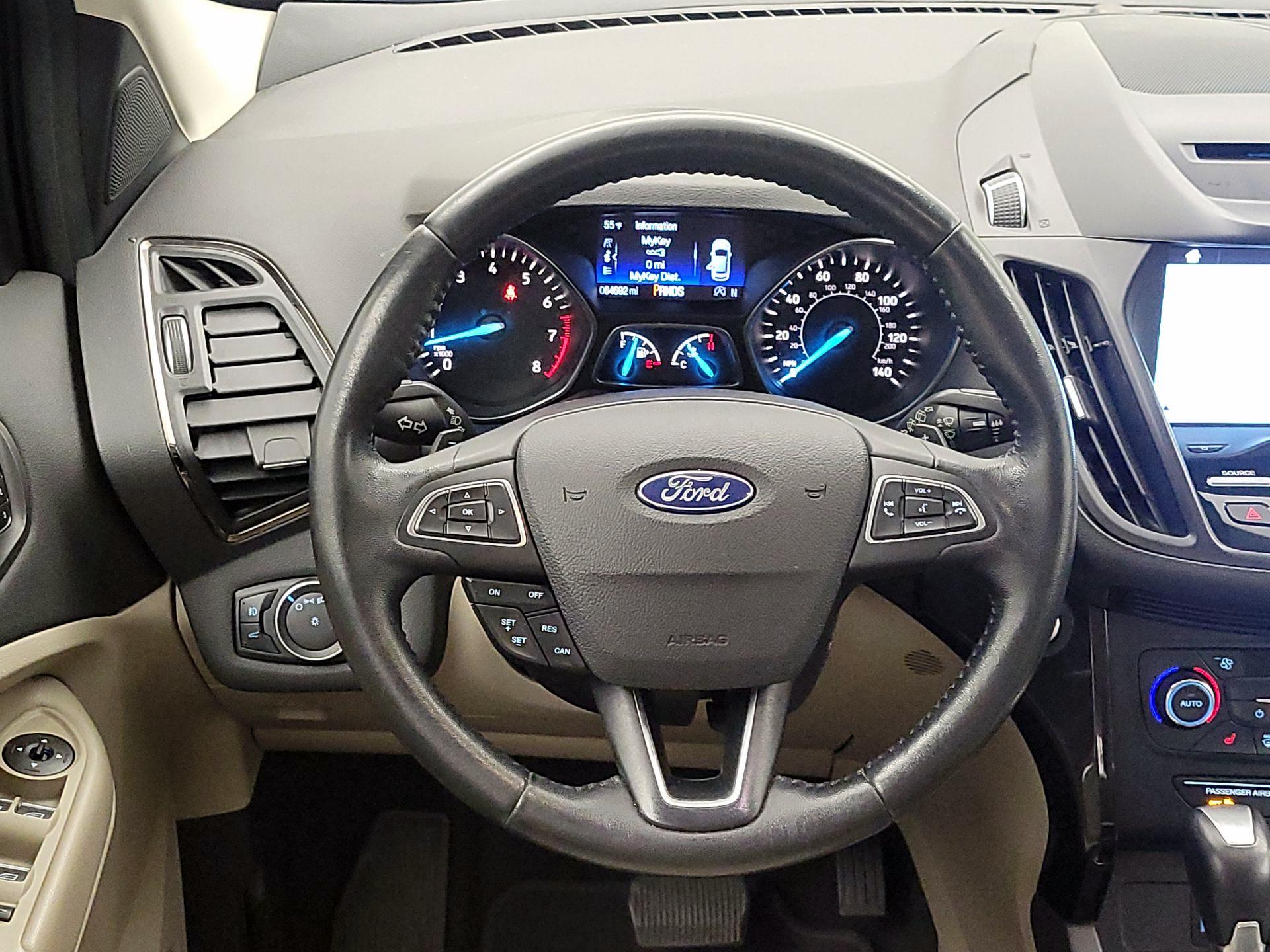 Thumbnail: 2017 Ford Escape - 10