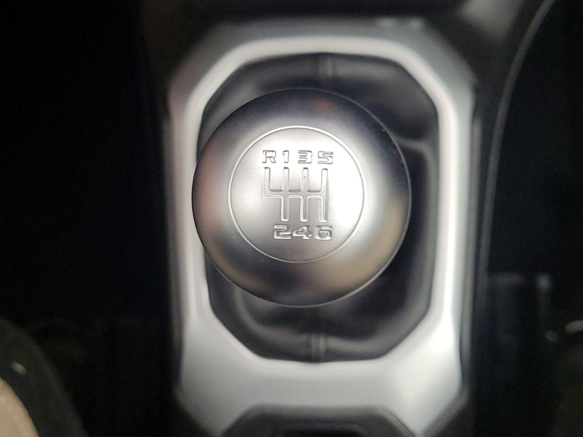 Thumbnail: 2016 Jeep Renegade - 17