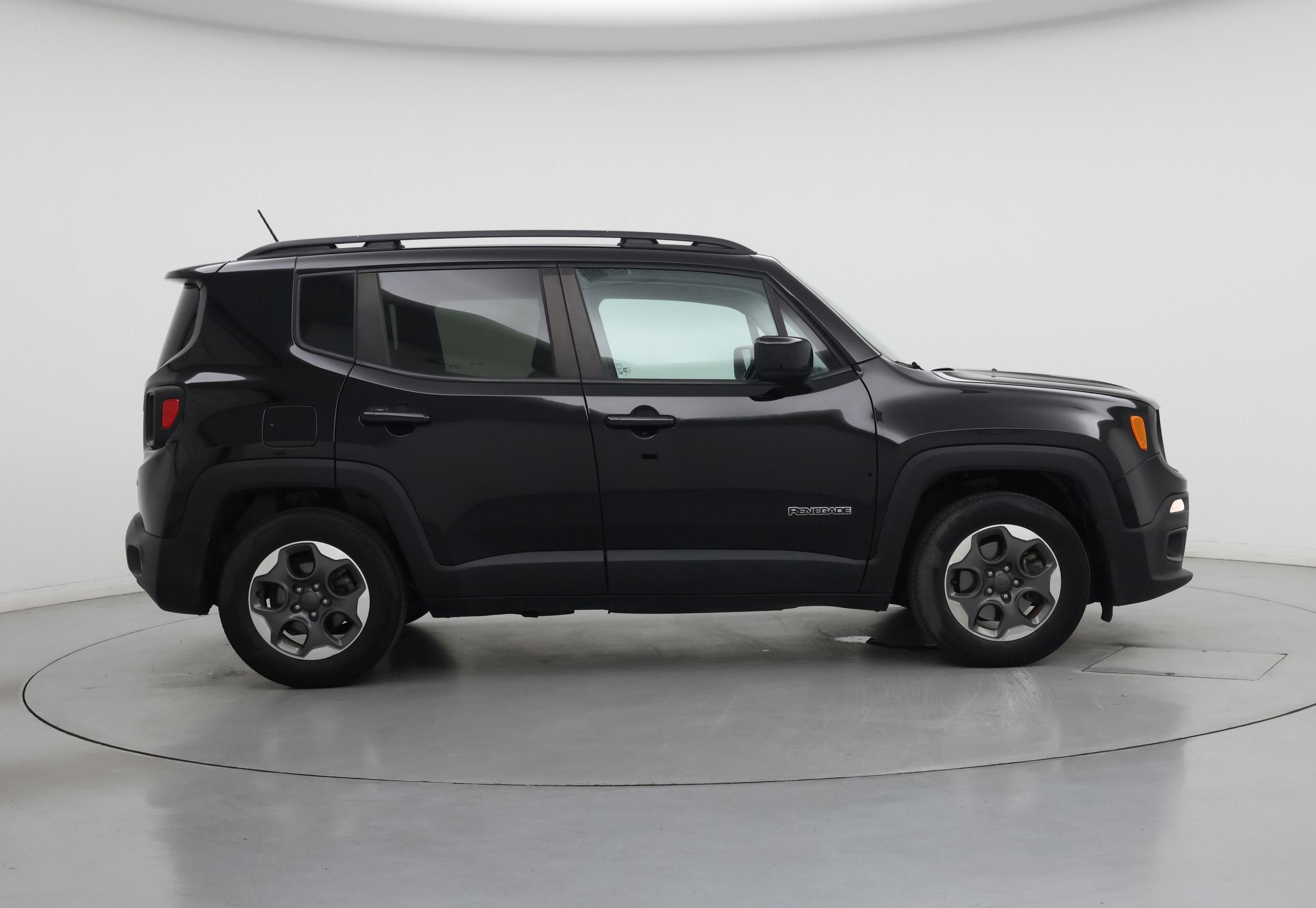 Thumbnail: 2016 Jeep Renegade - 7