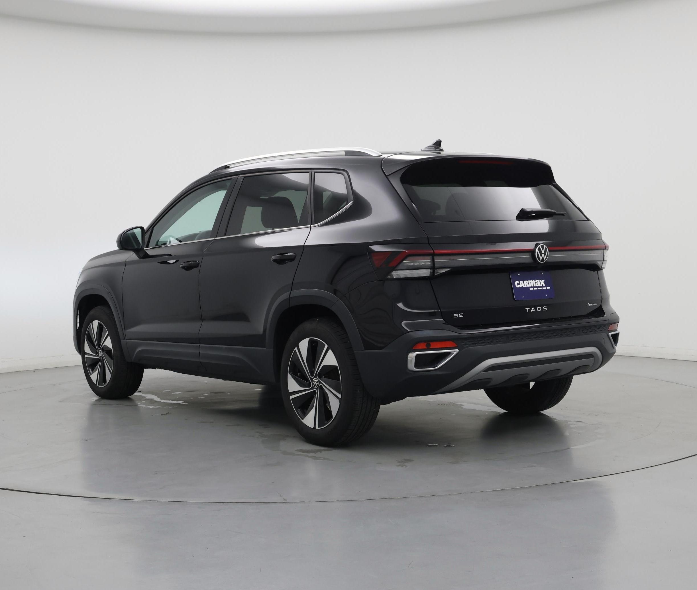 Thumbnail: 2025 Volkswagen Taos - 2