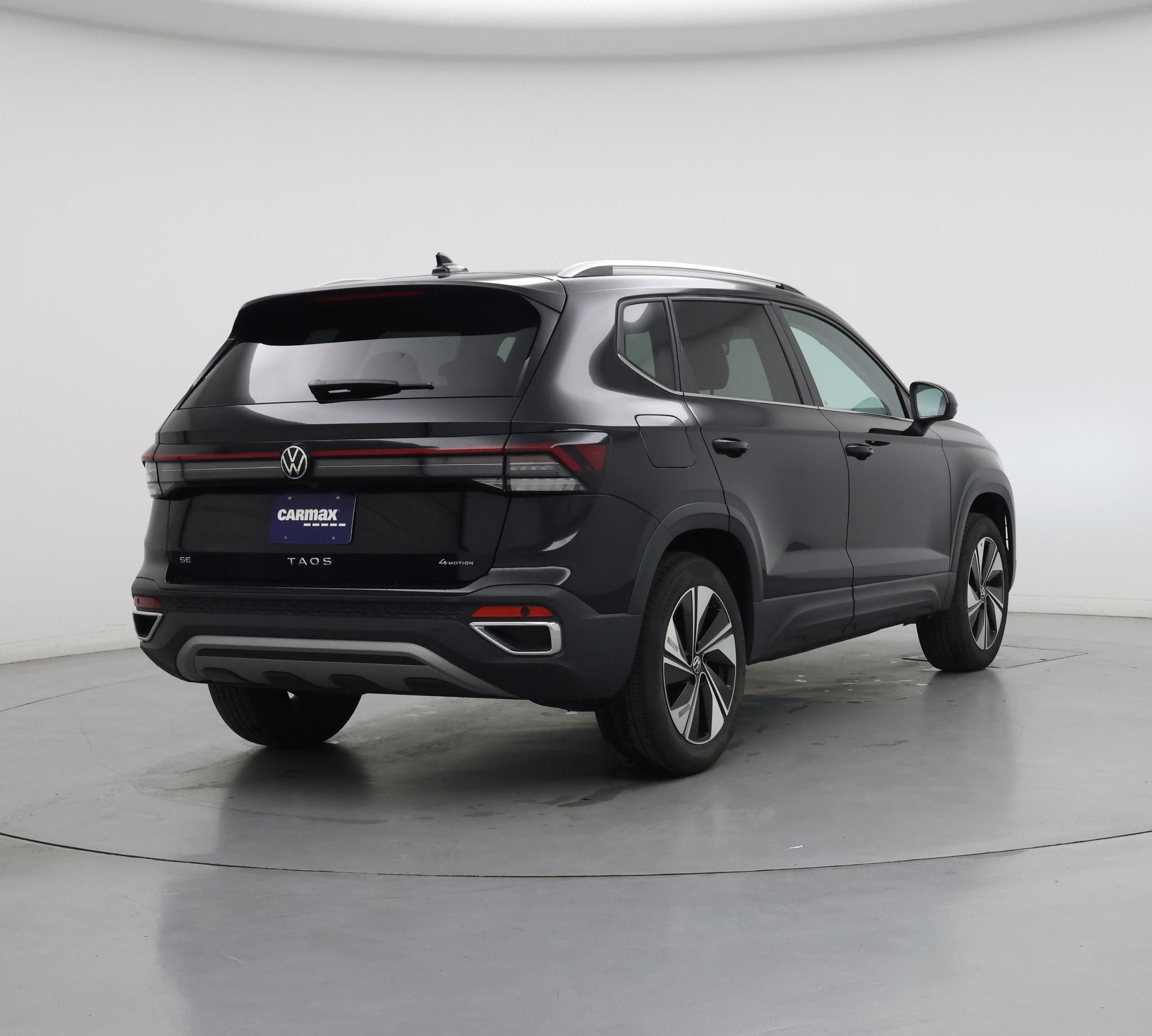 Thumbnail: 2025 Volkswagen Taos - 8
