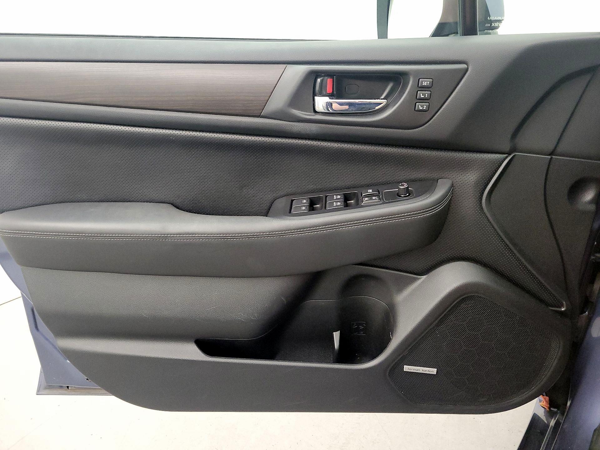 Thumbnail: 2015 Subaru Legacy - 12