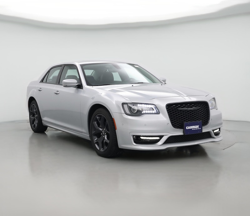 2023 Chrysler 300 Touring L