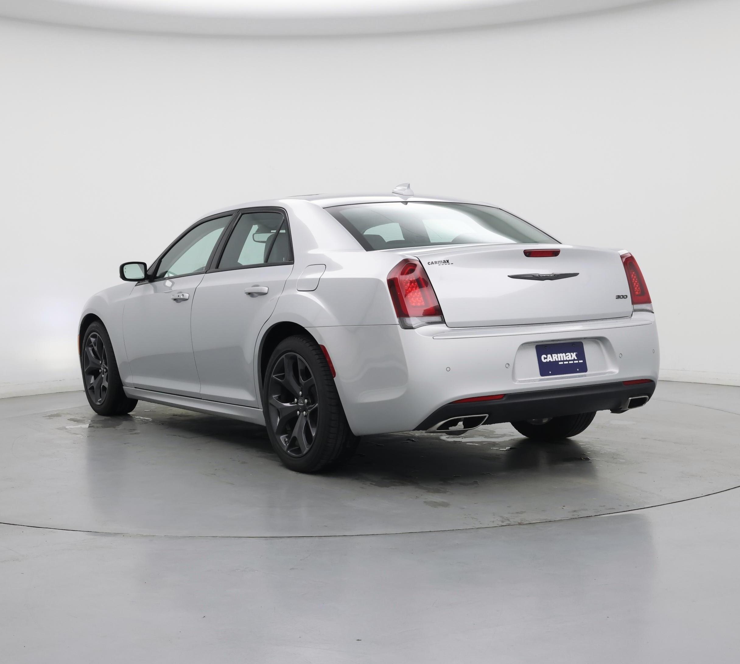 Thumbnail: 2023 Chrysler 300 - 2