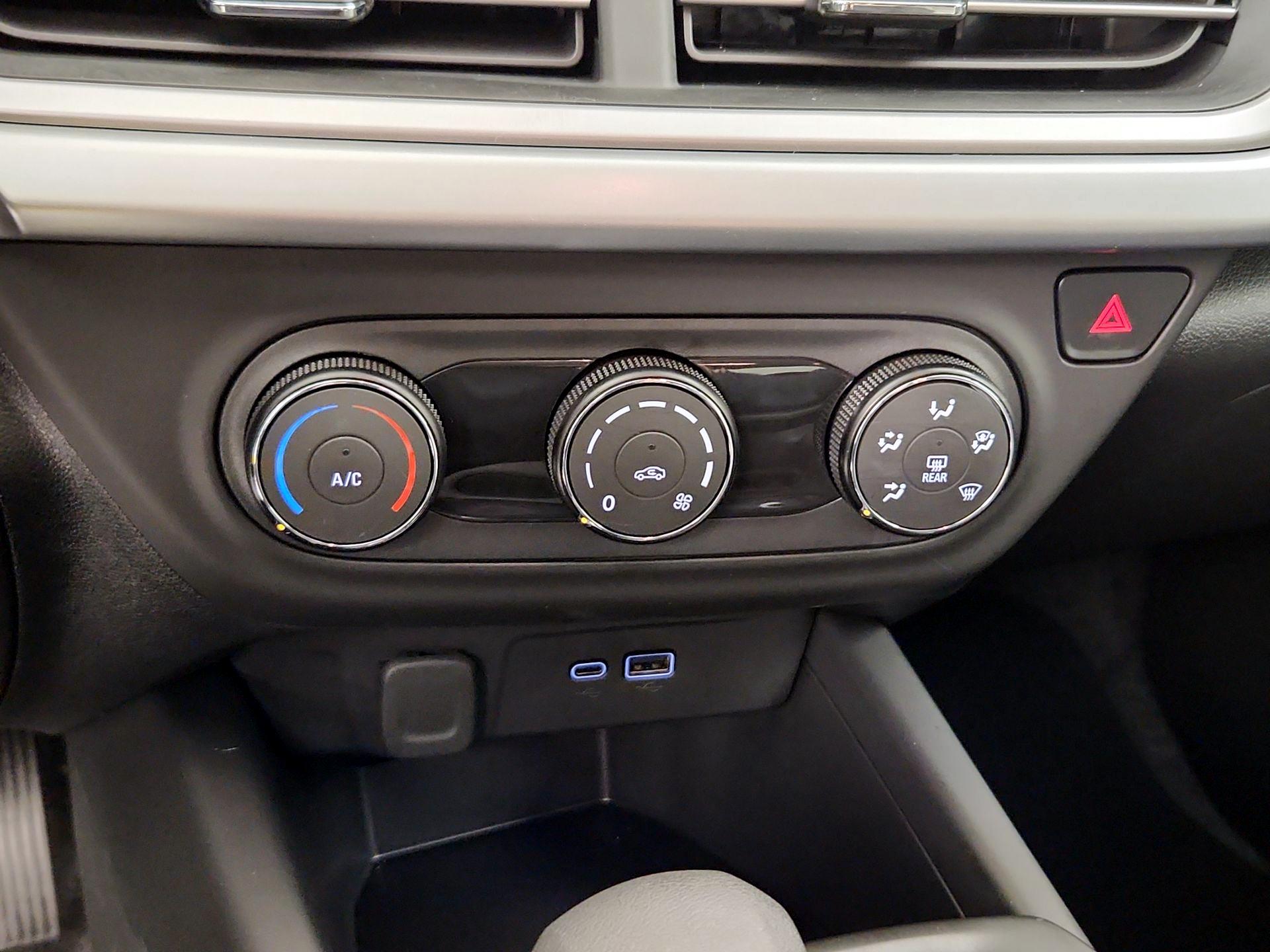 Thumbnail: 2026 Chevrolet Trax - 16