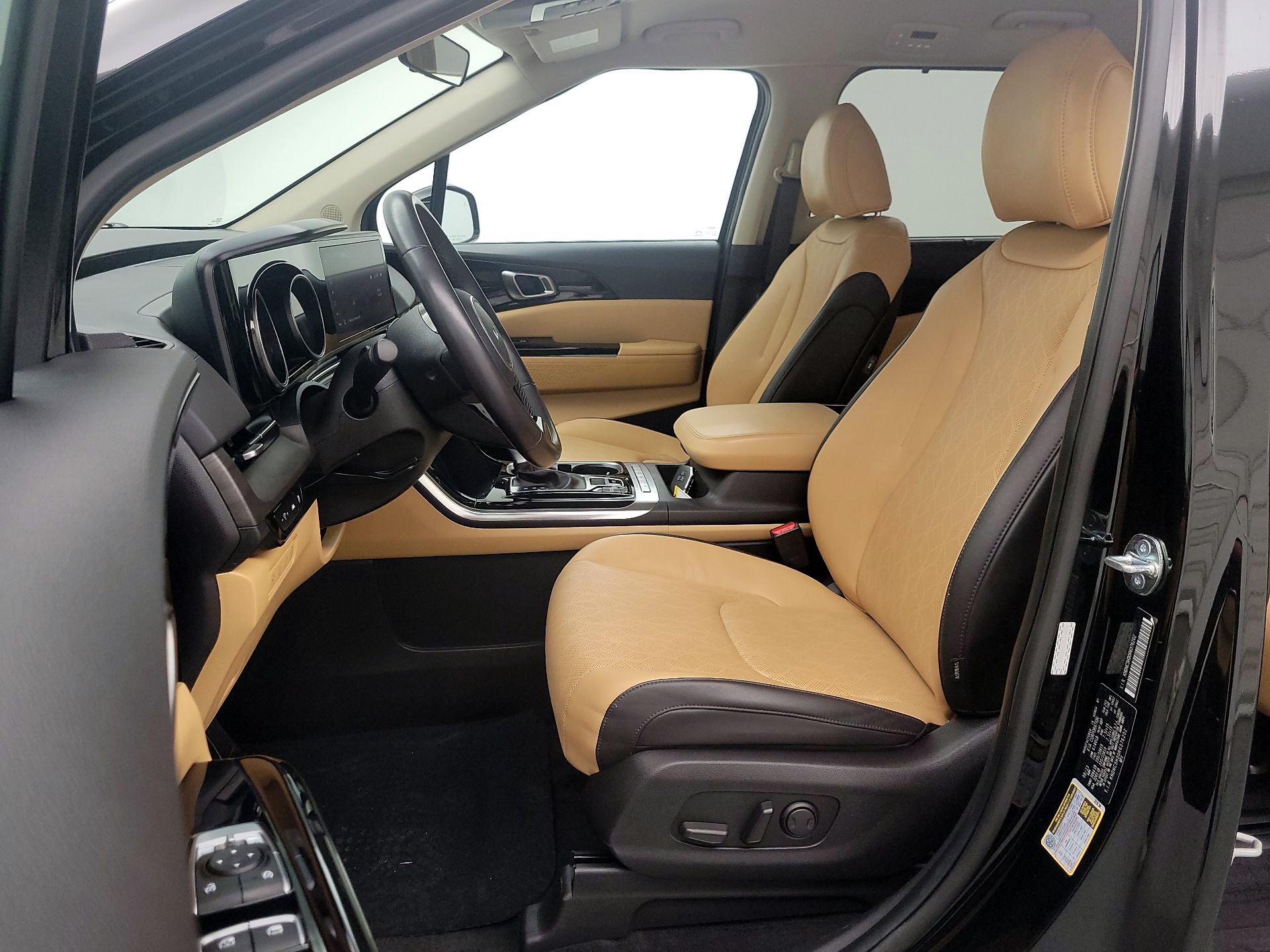 Thumbnail: 2024 Kia Carnival - 11