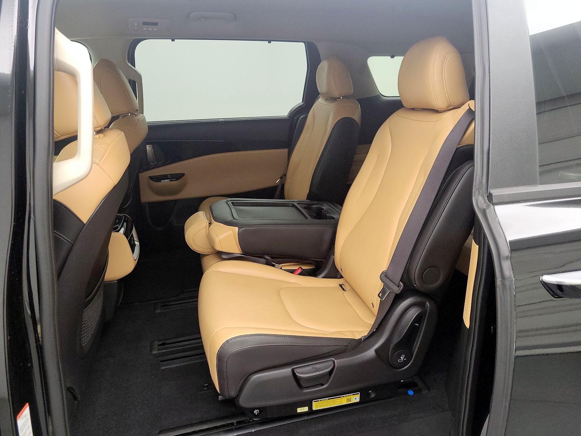 Thumbnail: 2024 Kia Carnival - 20