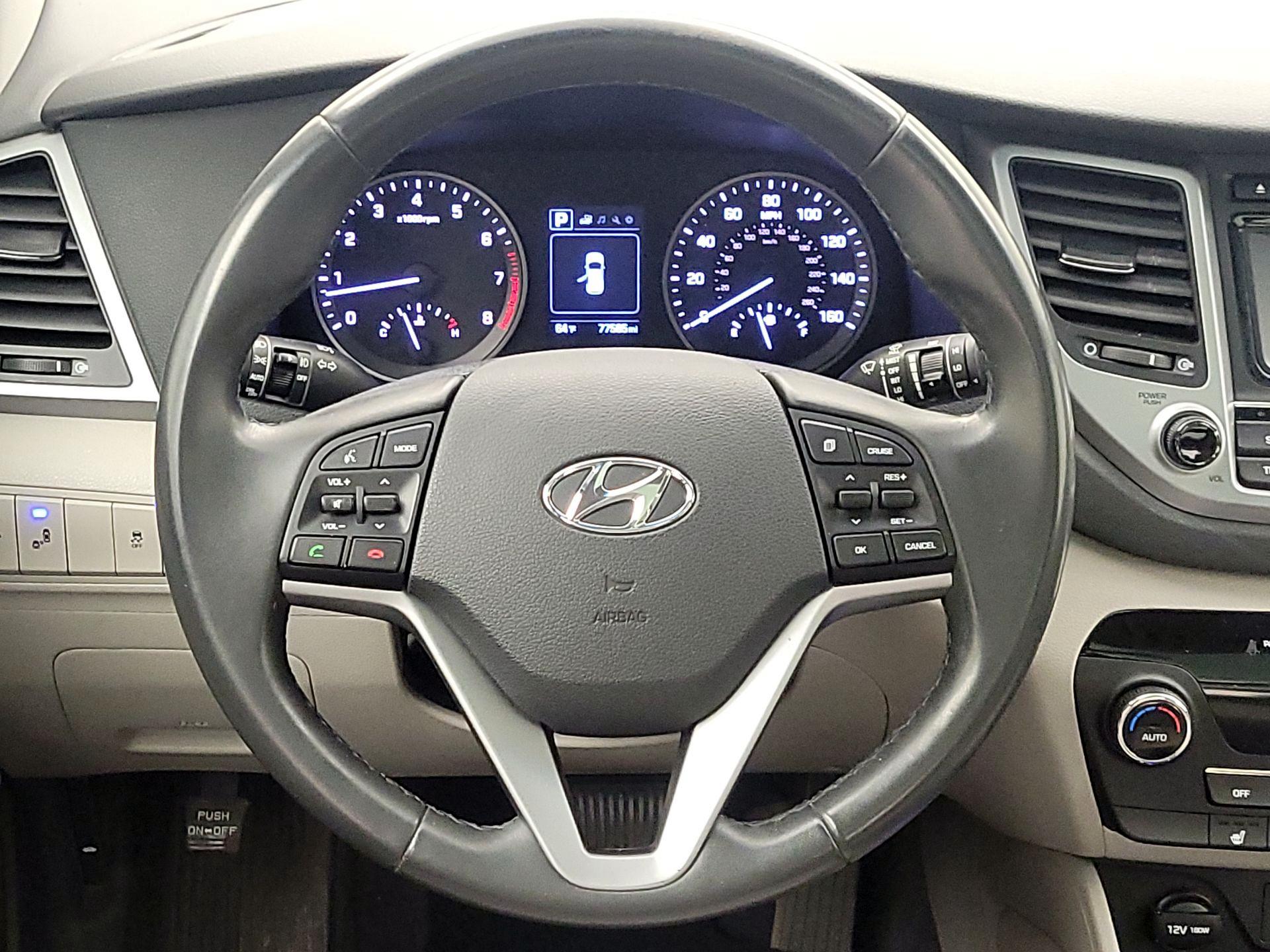 Thumbnail: 2017 Hyundai Tucson - 10