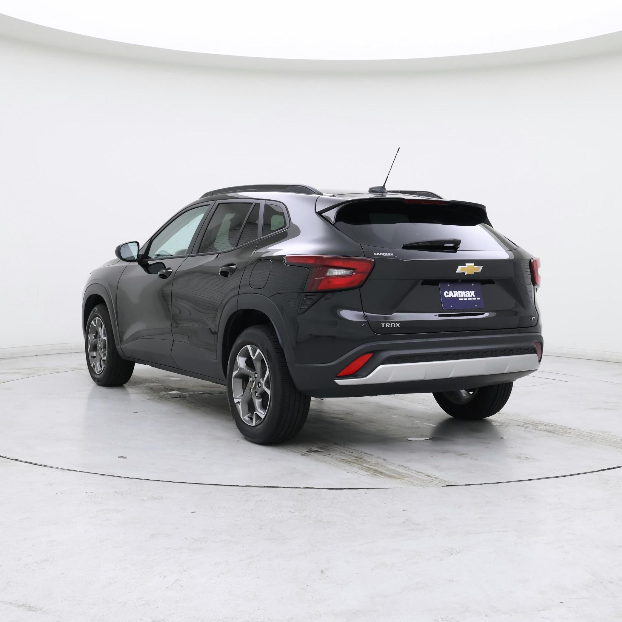 Thumbnail: 2025 Chevrolet Trax - 2