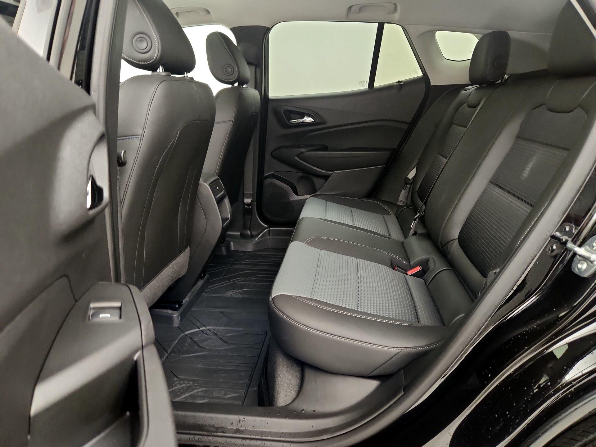 Thumbnail: 2025 Chevrolet Trax - 20