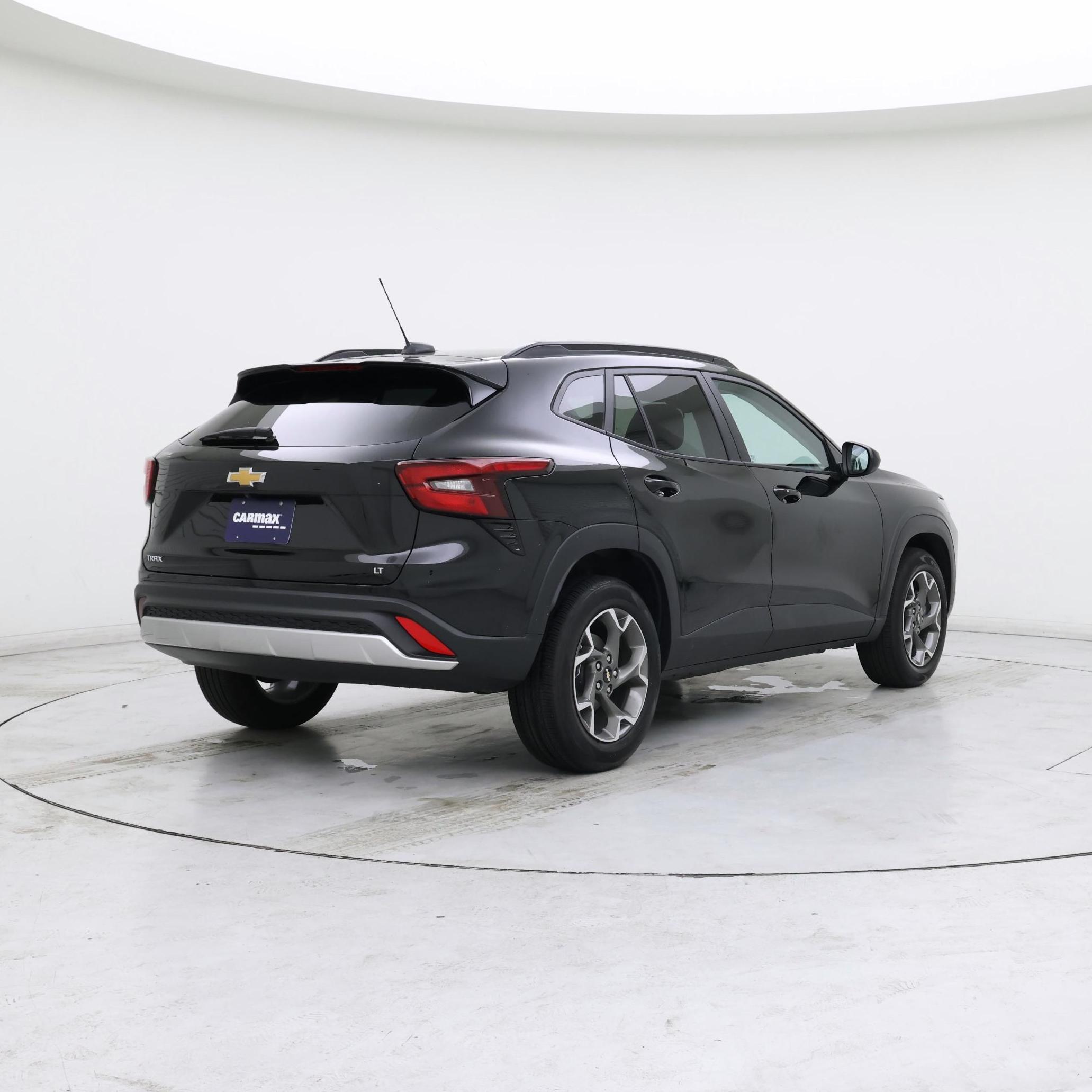Thumbnail: 2025 Chevrolet Trax - 8