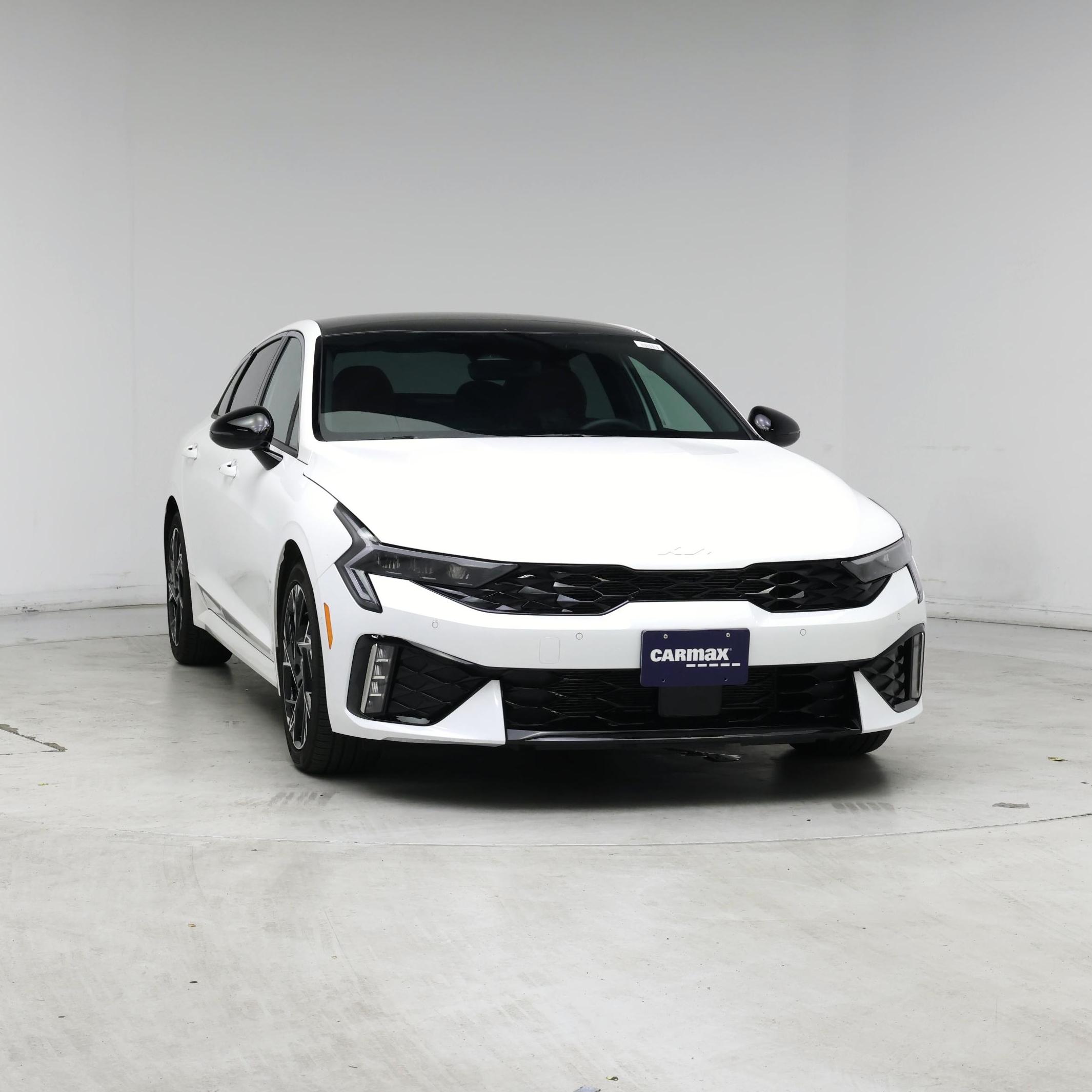 Thumbnail: 2025 Kia K5 - 5