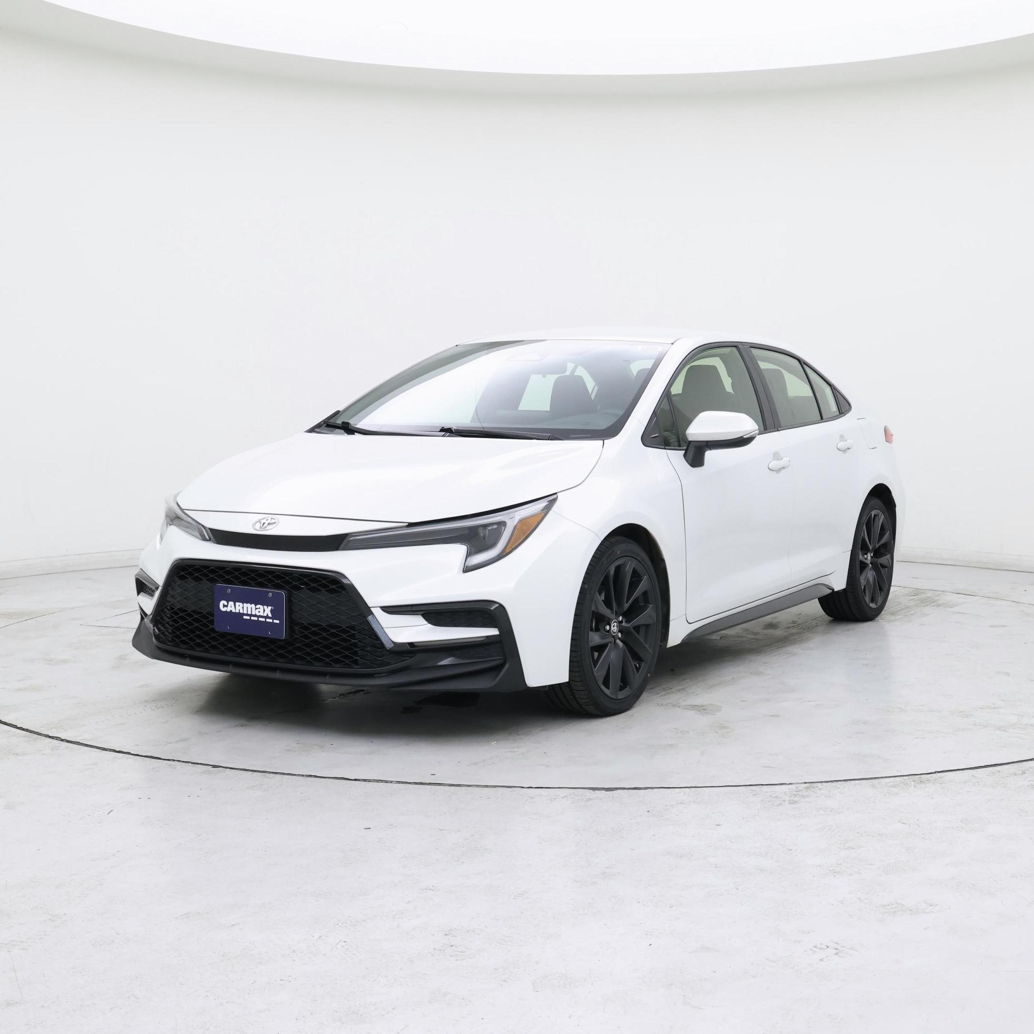 Thumbnail: 2023 Toyota Corolla - 4
