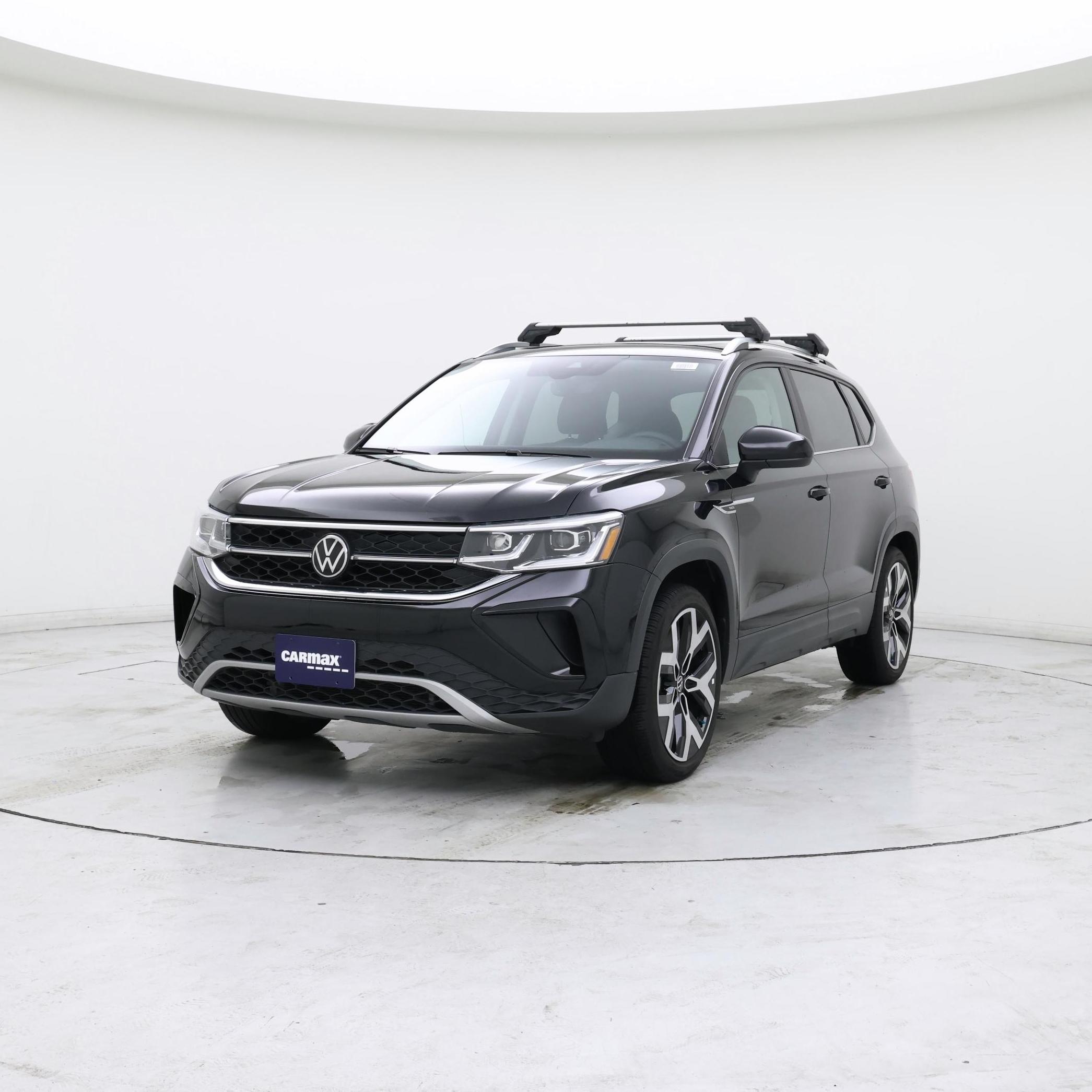 Thumbnail: 2023 Volkswagen Taos - 4