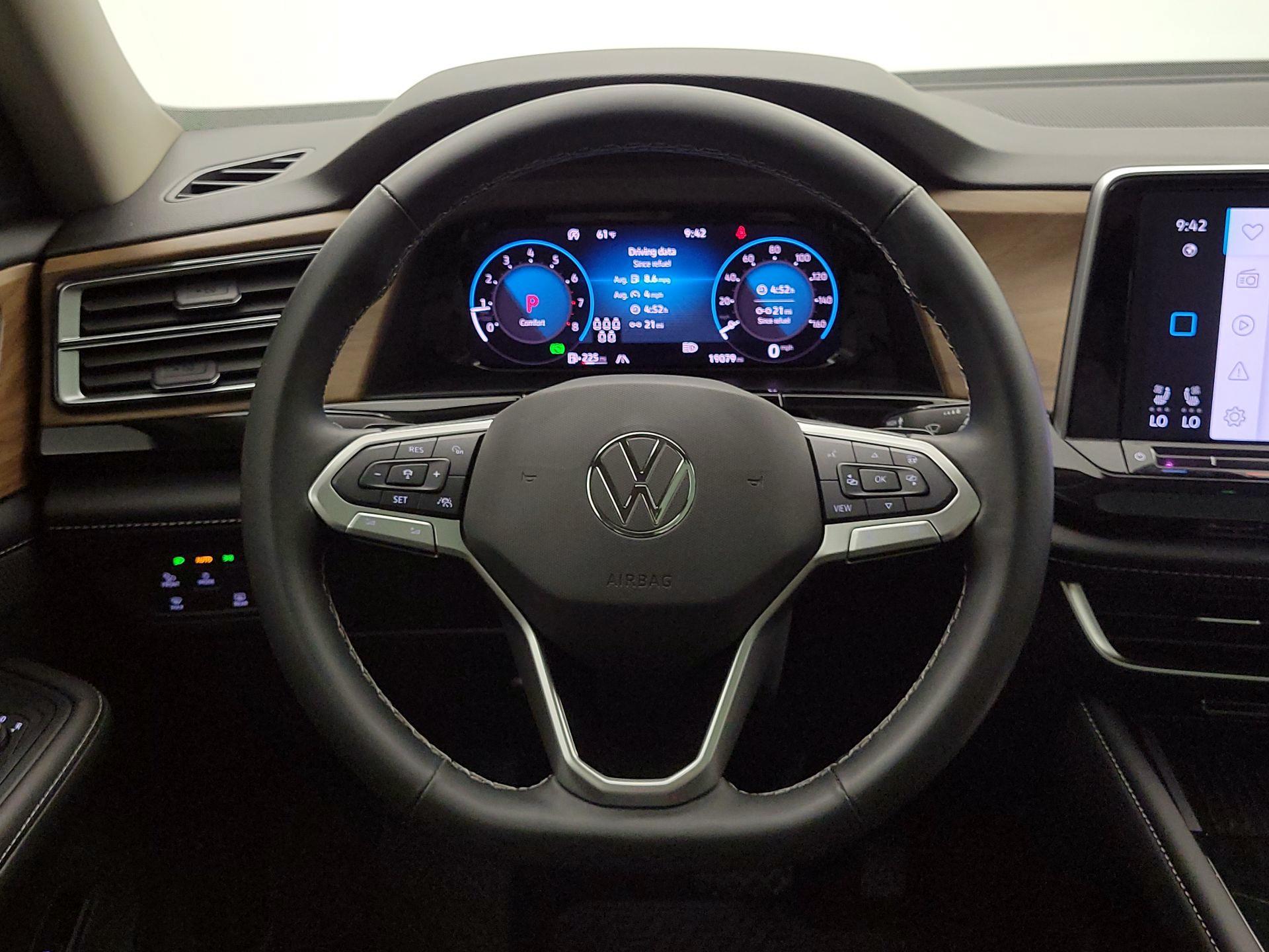 Thumbnail: 2025 Volkswagen Atlas - 10