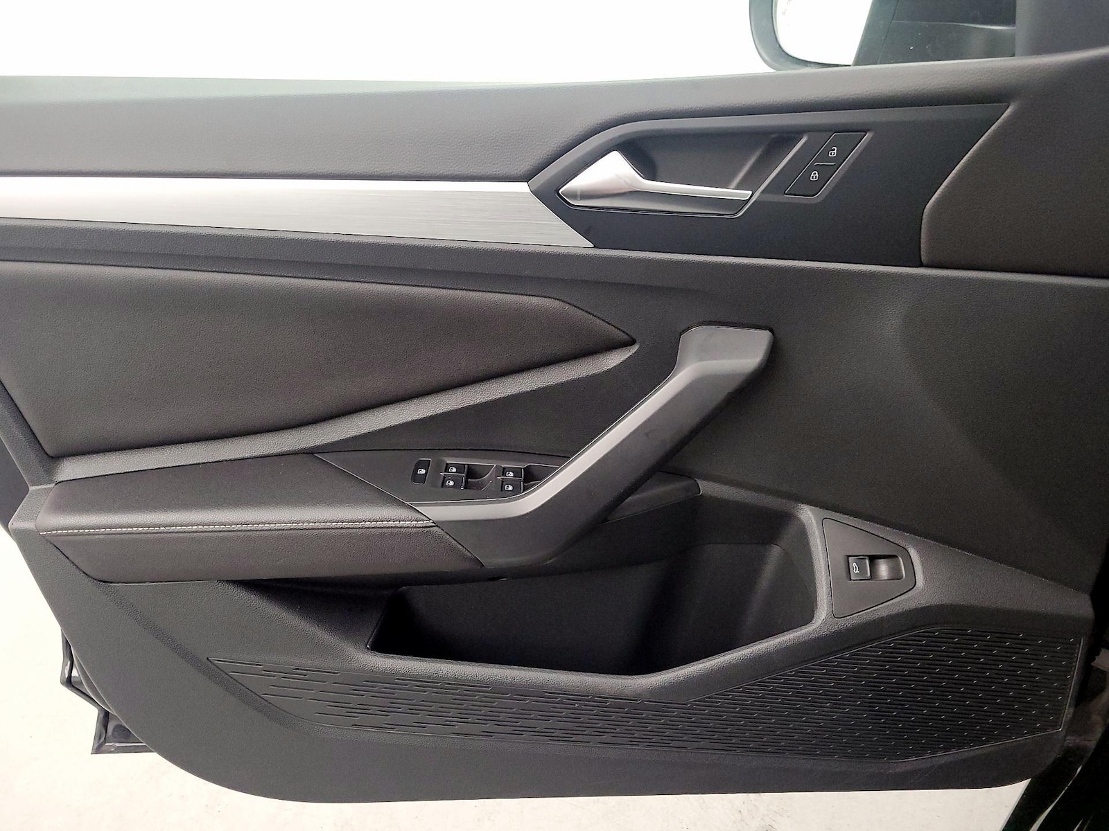 2025 Volkswagen Jetta S - Photo 13