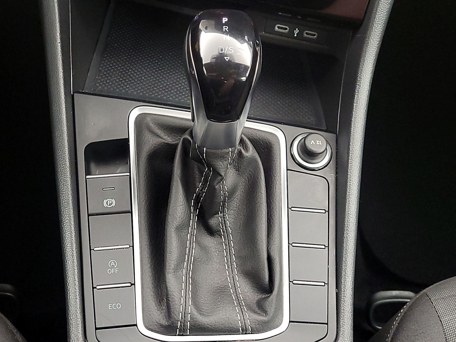 2025 Volkswagen Jetta S - Photo 18