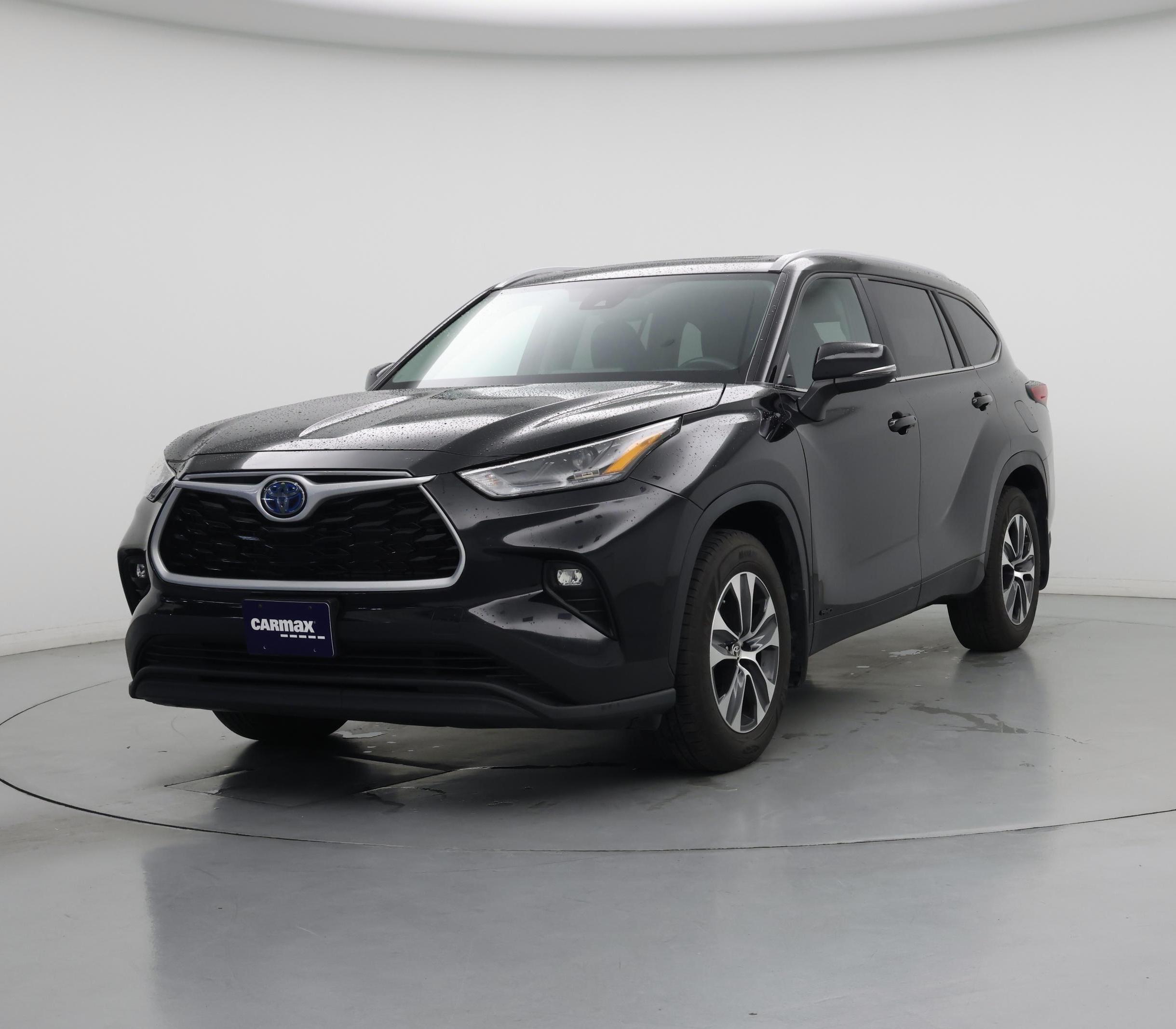 Thumbnail: 2023 Toyota Highlander - 4