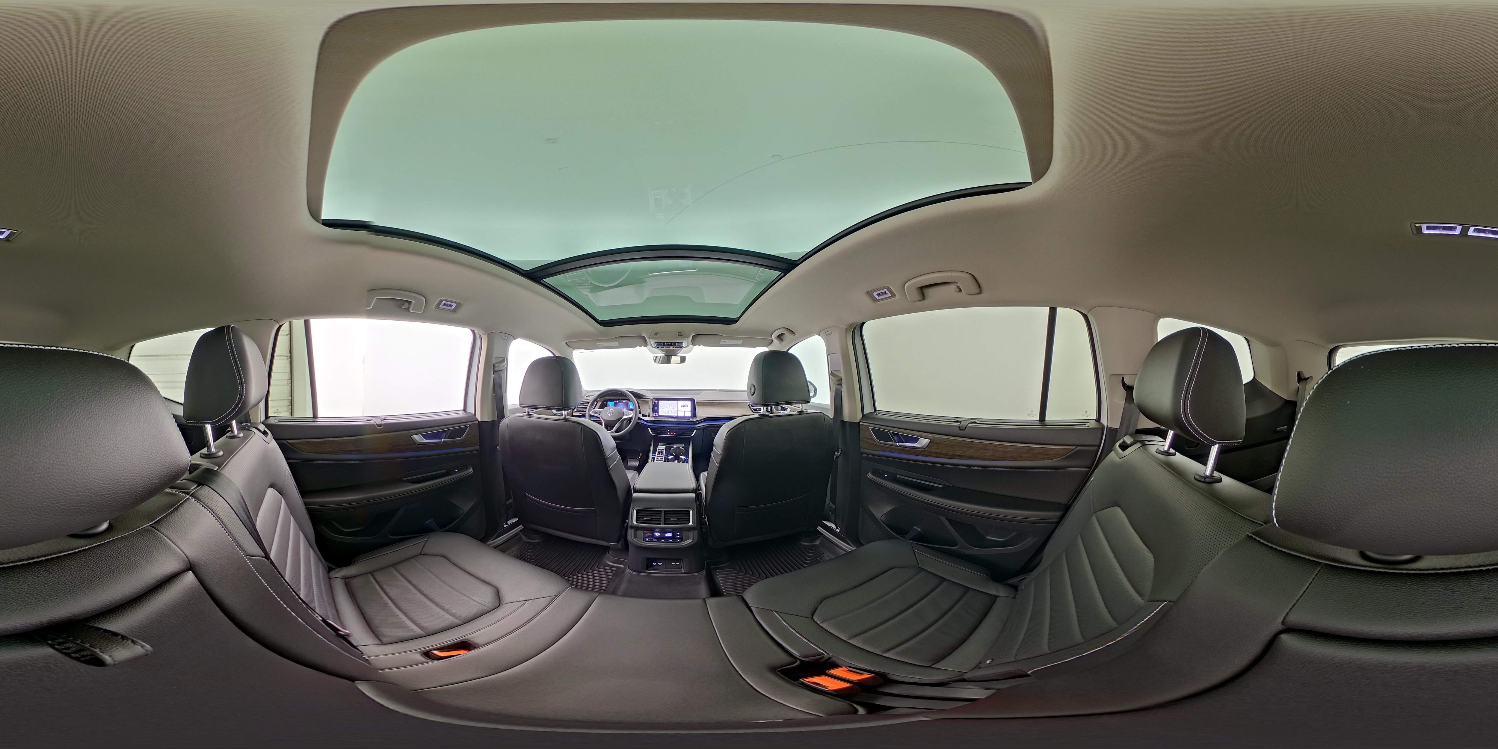 2024 Volkswagen Atlas SEL - Photo 29