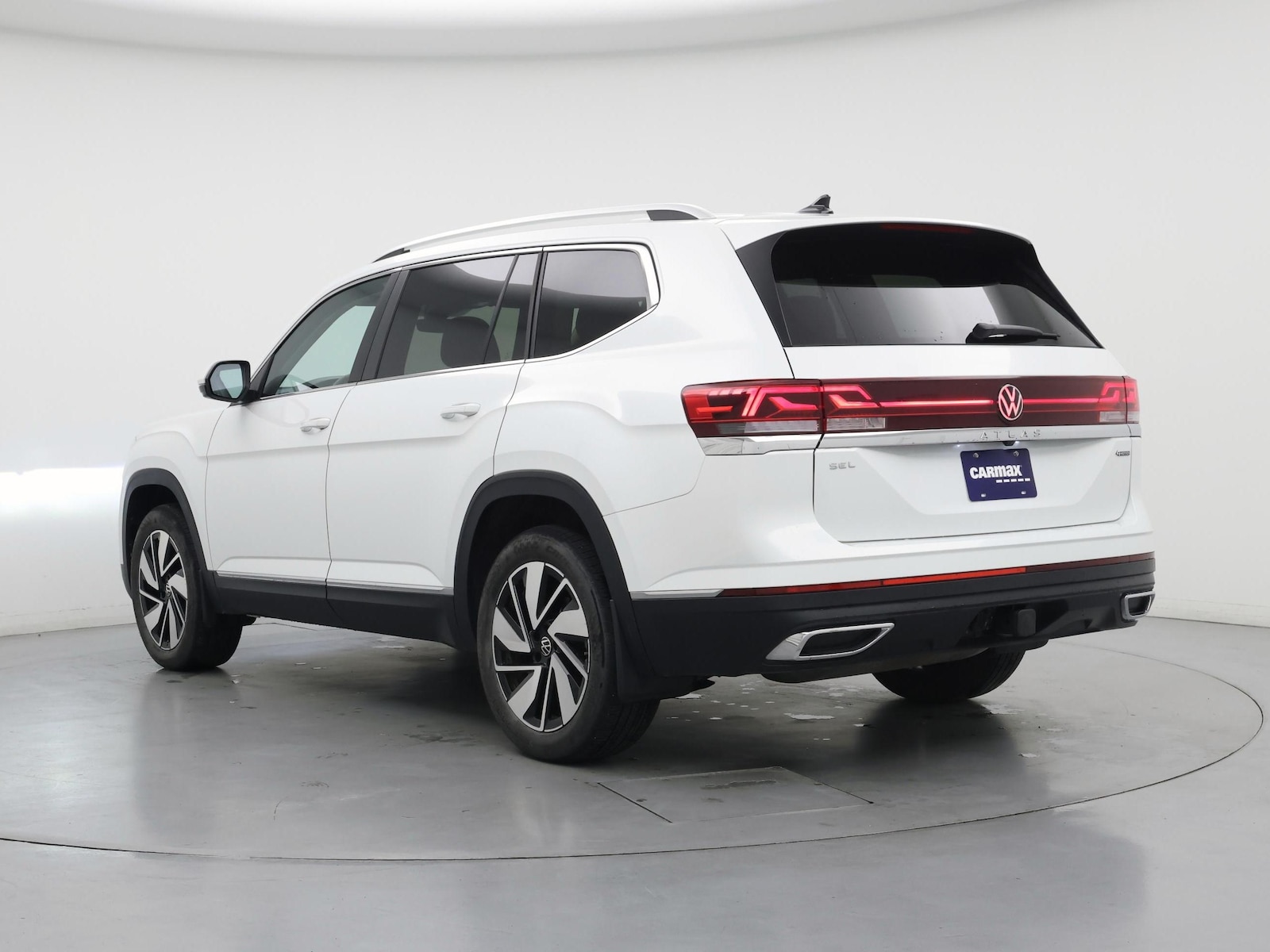 2024 Volkswagen Atlas SEL - Photo 3