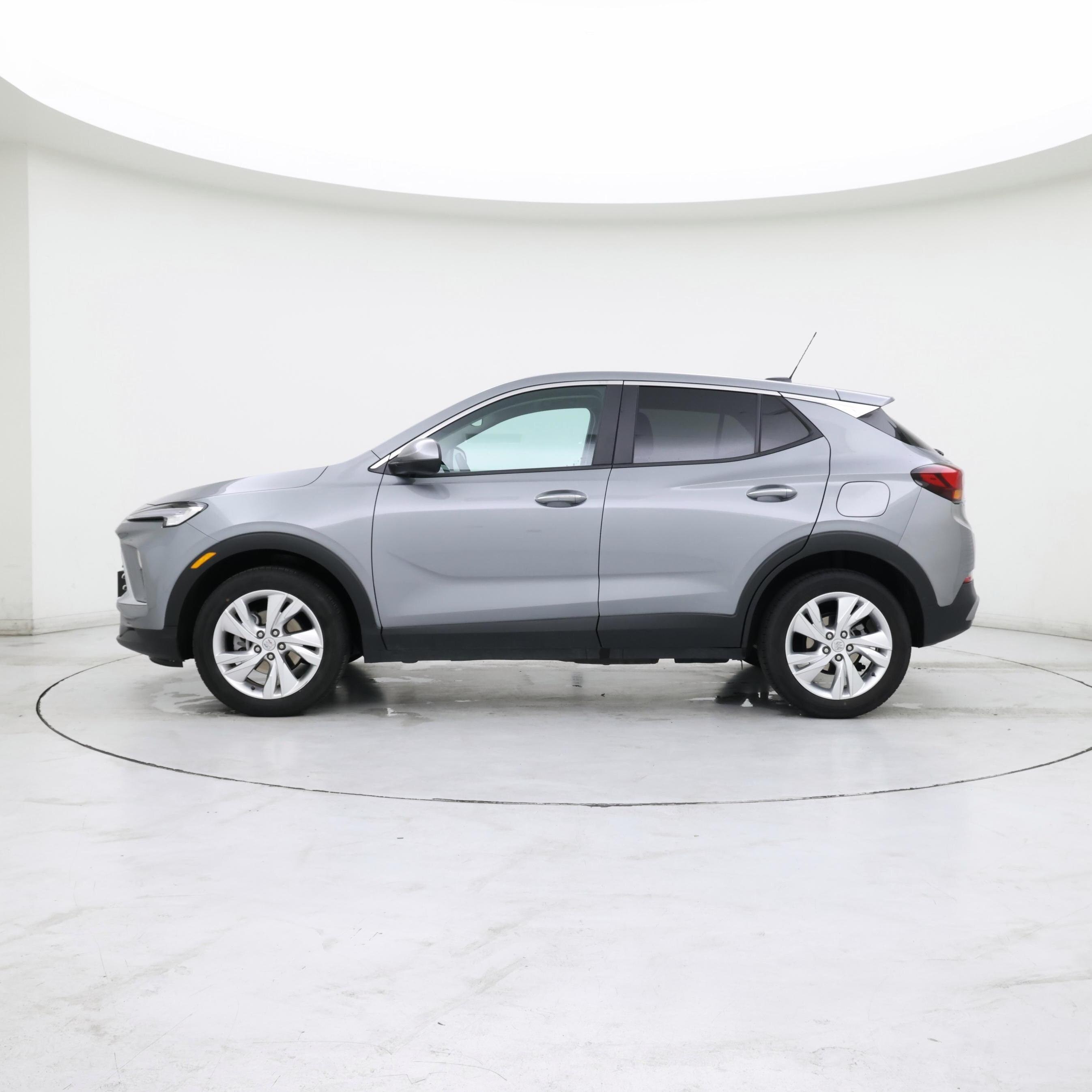 Thumbnail: 2025 Buick Encore GX - 3