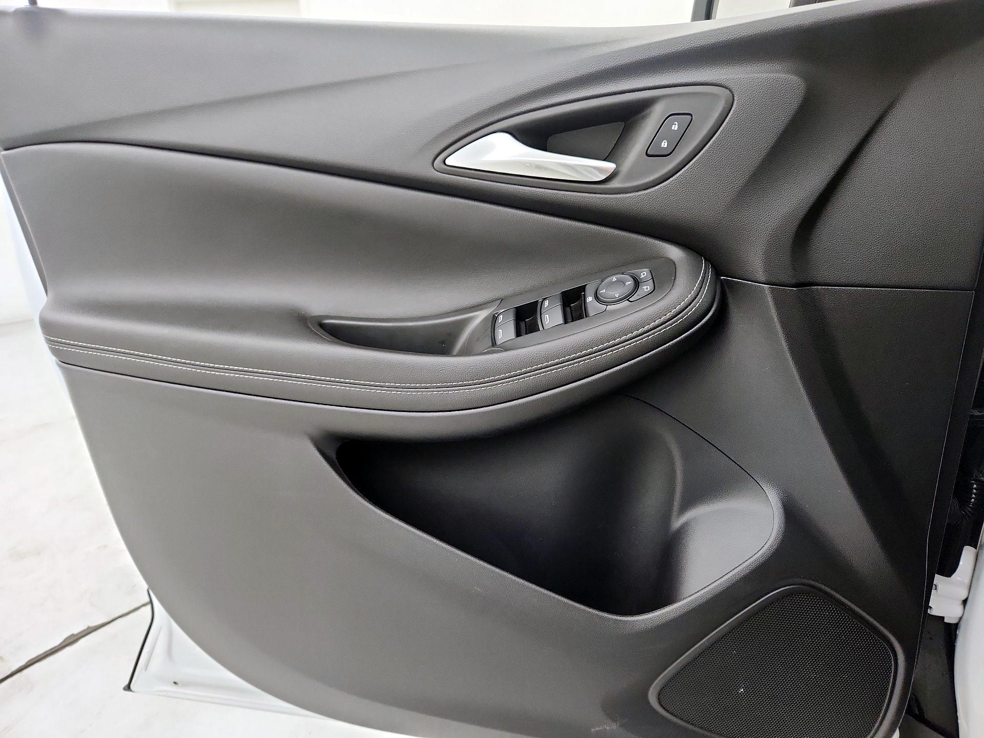 Thumbnail: 2025 Buick Encore GX - 12