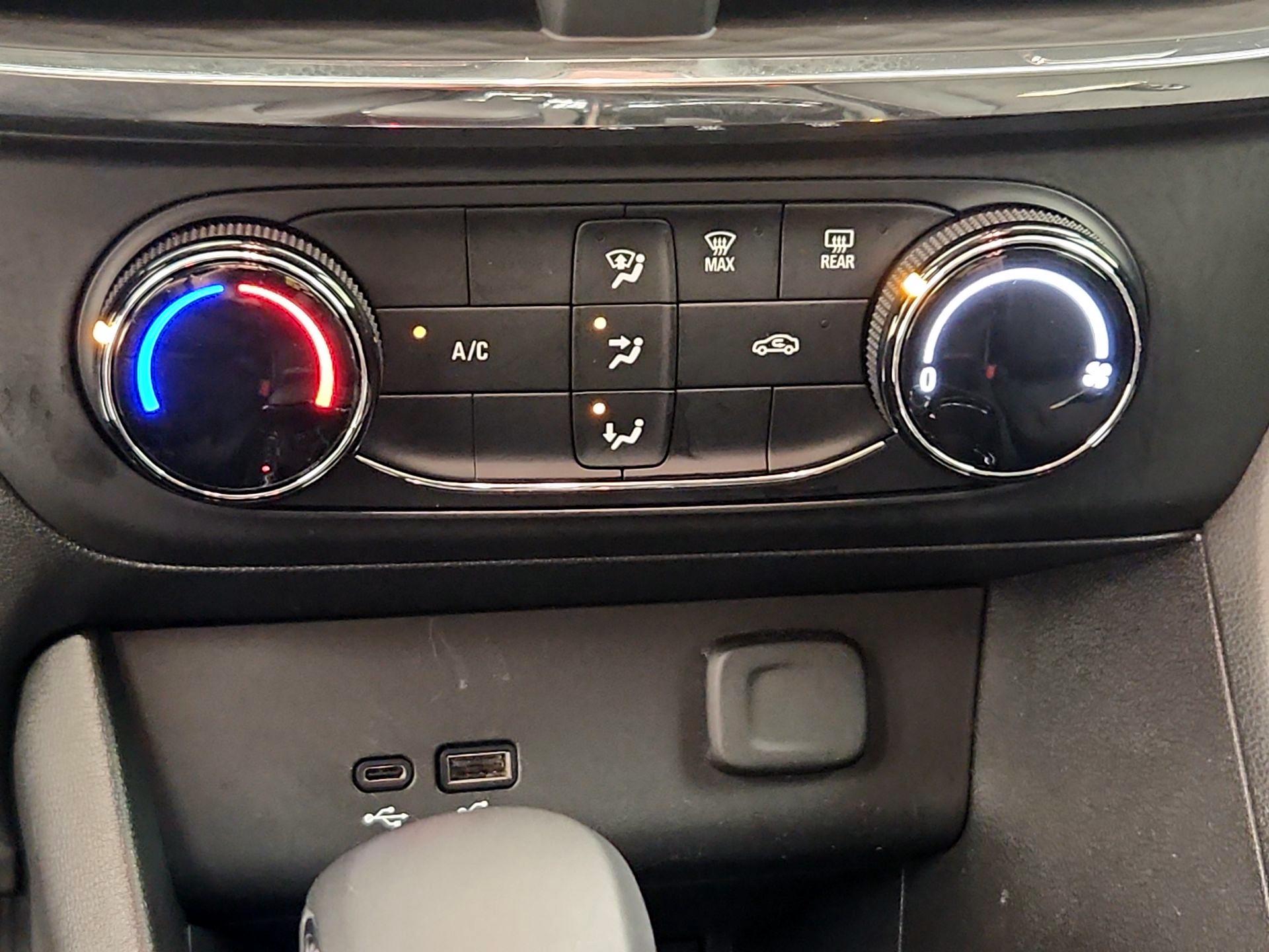 Thumbnail: 2025 Buick Encore GX - 16