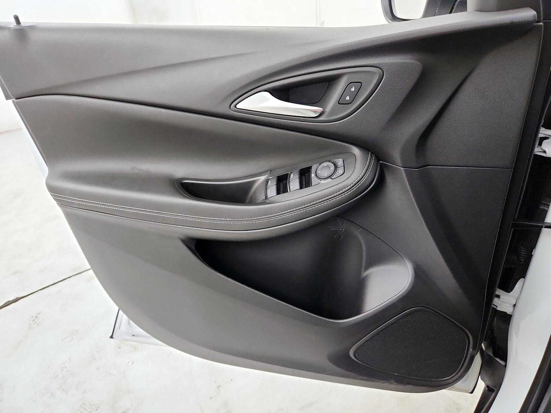 Thumbnail: 2025 Buick Encore GX - 12