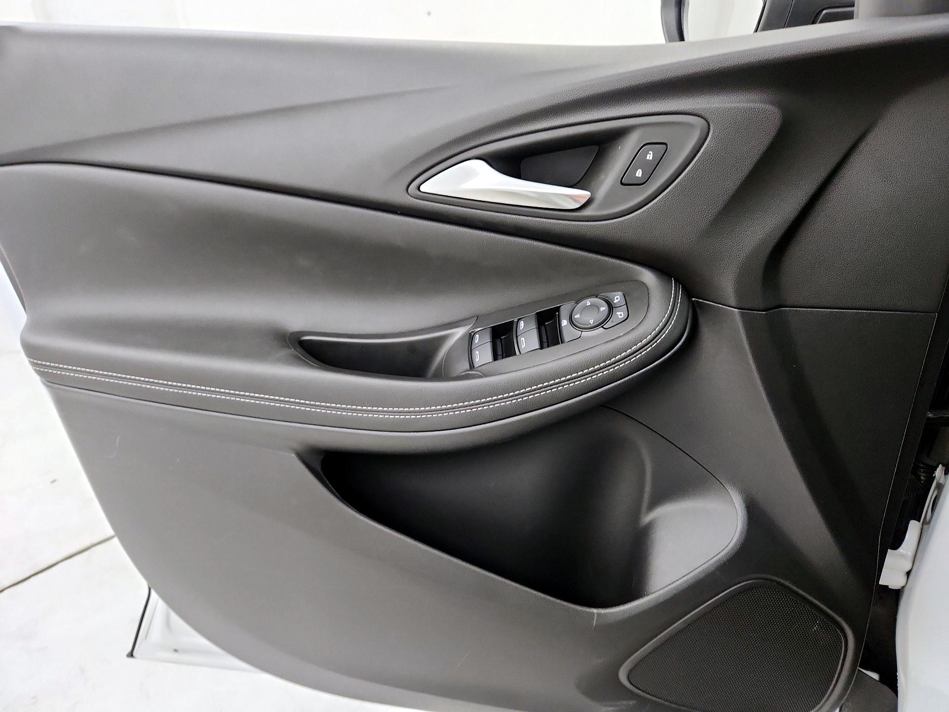 Thumbnail: 2025 Buick Encore GX - 12