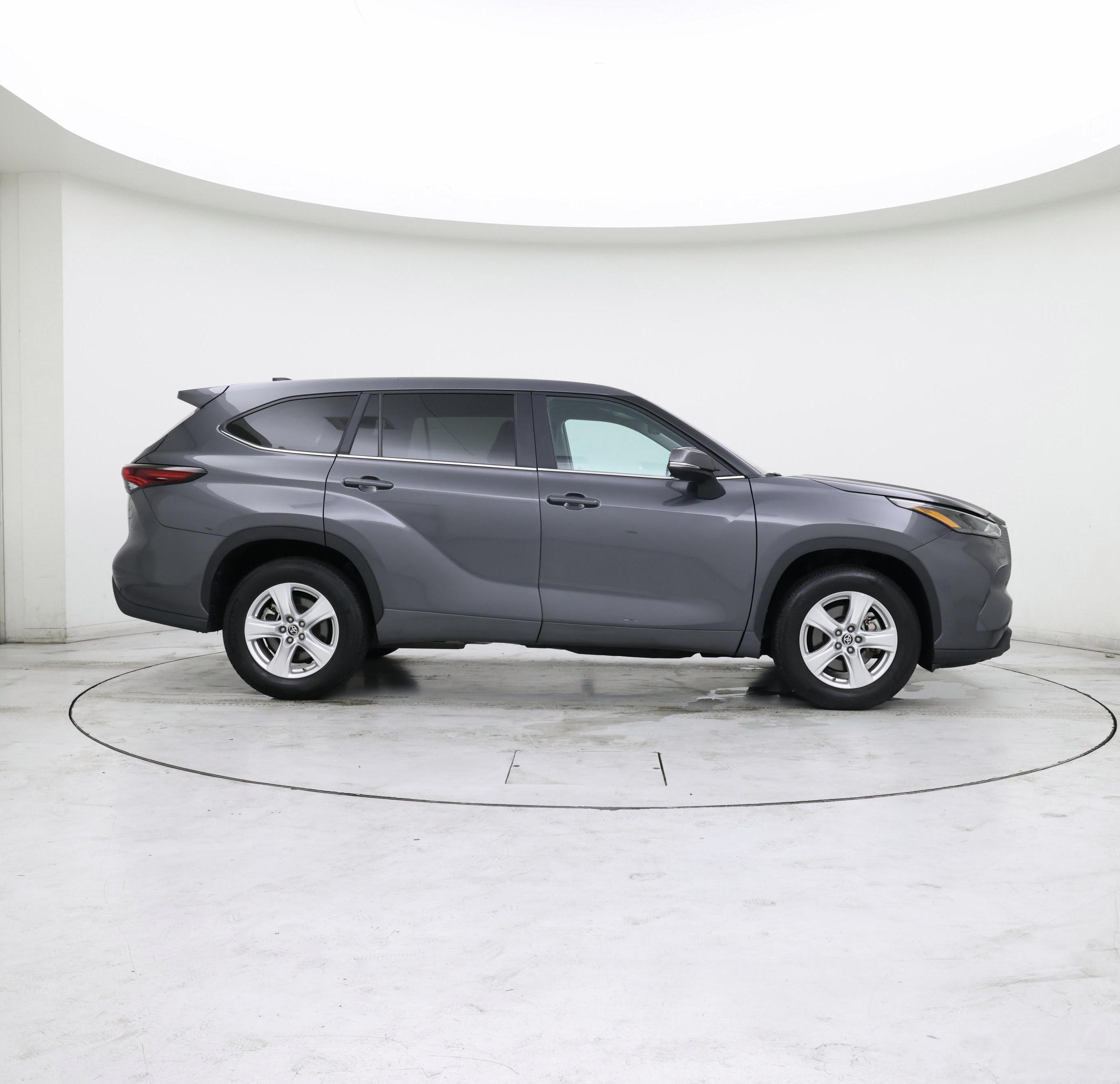 Thumbnail: 2025 Toyota Highlander - 7