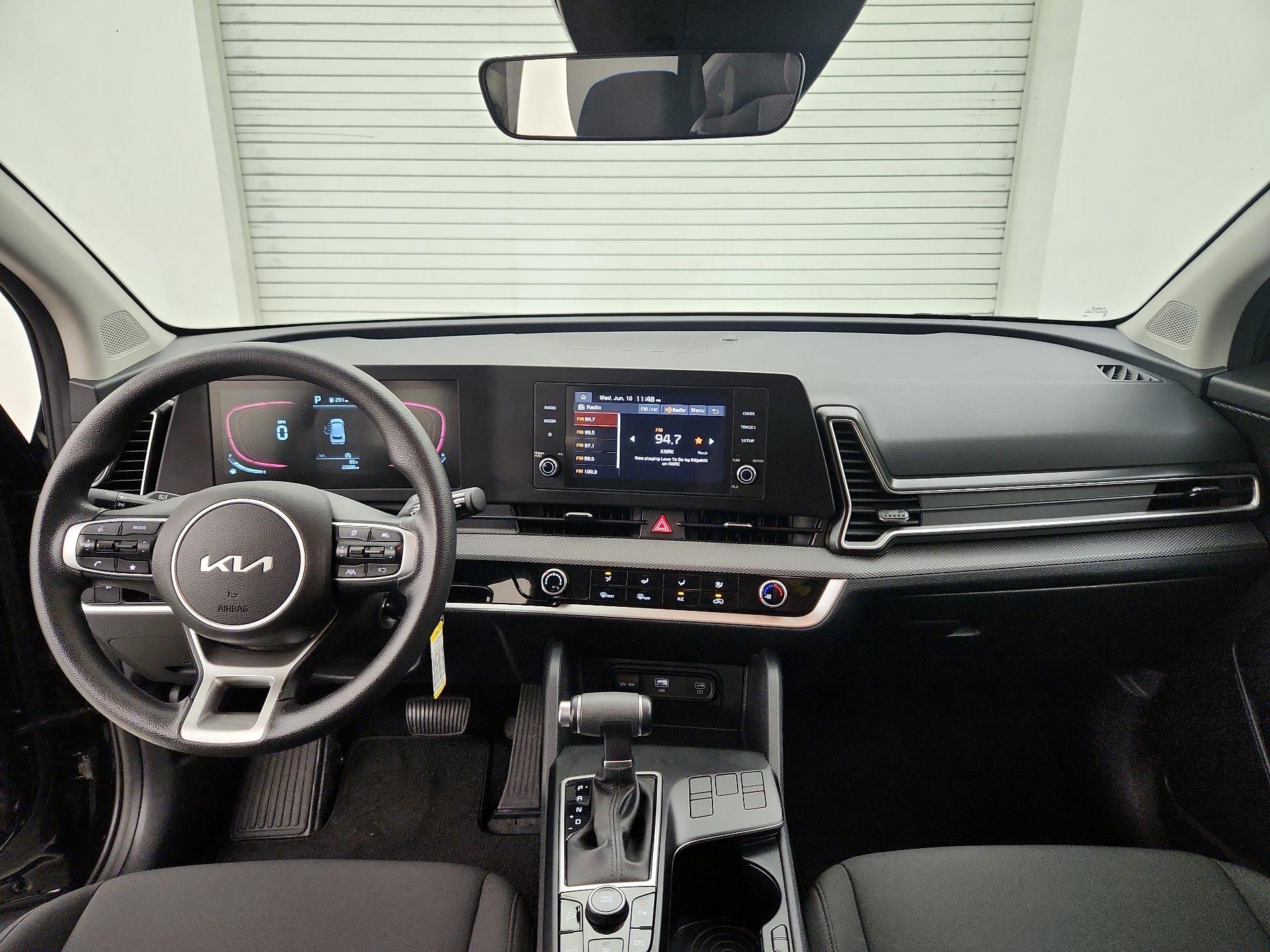Thumbnail: 2025 Kia Sportage - 9