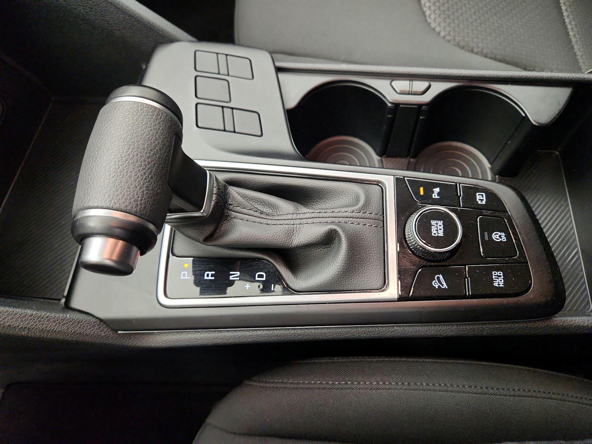 Thumbnail: 2025 Kia Sportage - 17