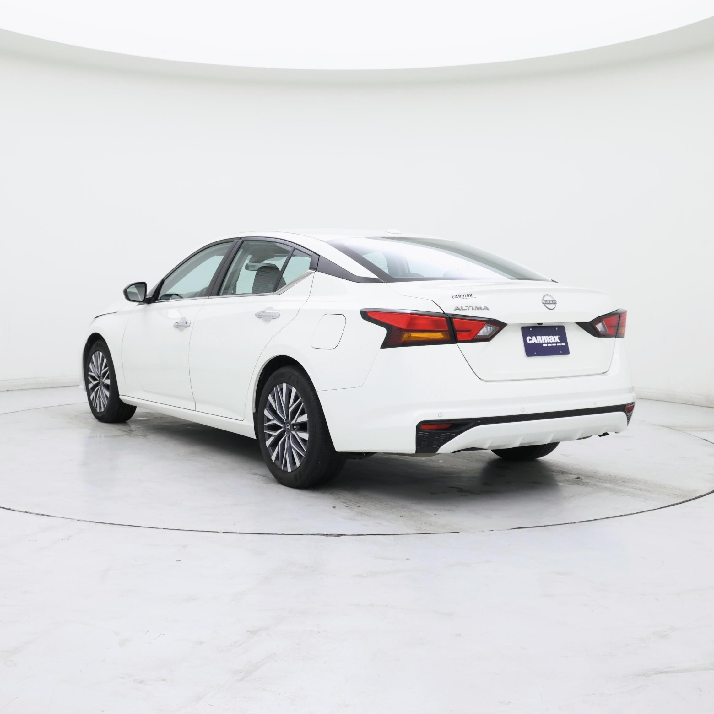 Thumbnail: 2025 Nissan Altima - 2