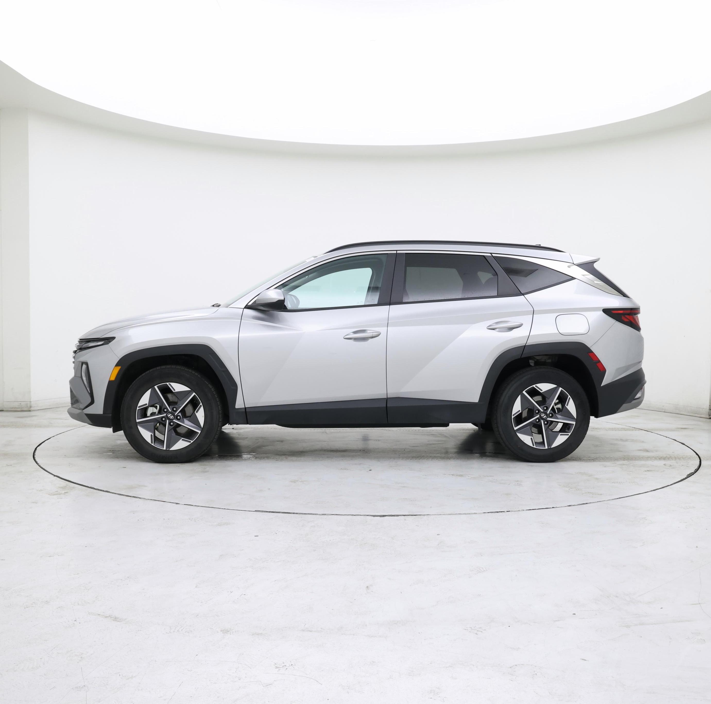 Thumbnail: 2025 Hyundai Tucson - 3