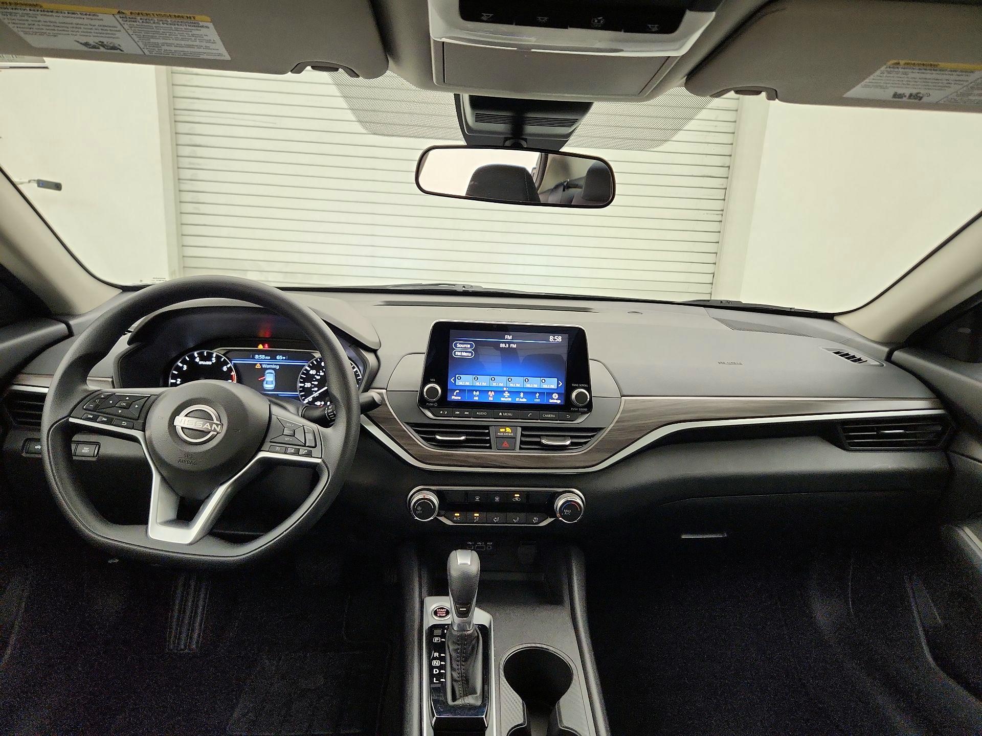 Thumbnail: 2025 Nissan Altima - 9