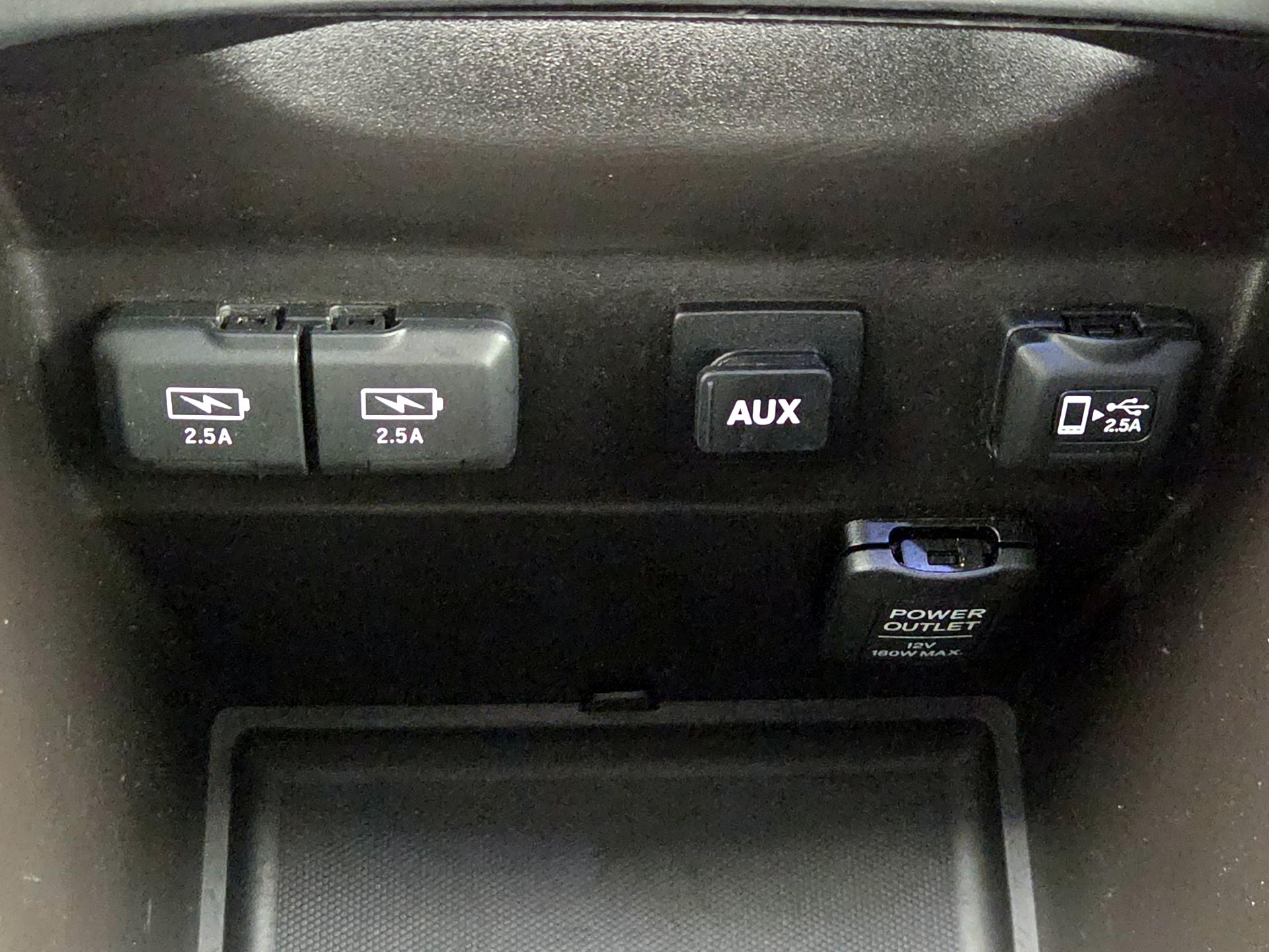Thumbnail: 2020 Acura MDX - 19