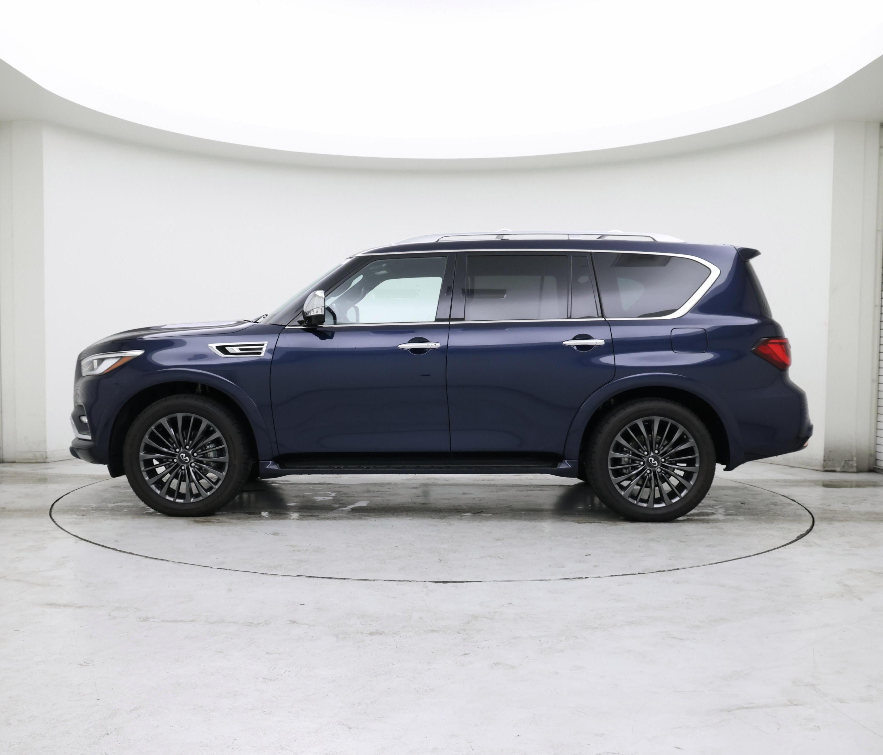 Thumbnail: 2023 INFINITI QX80 - 3