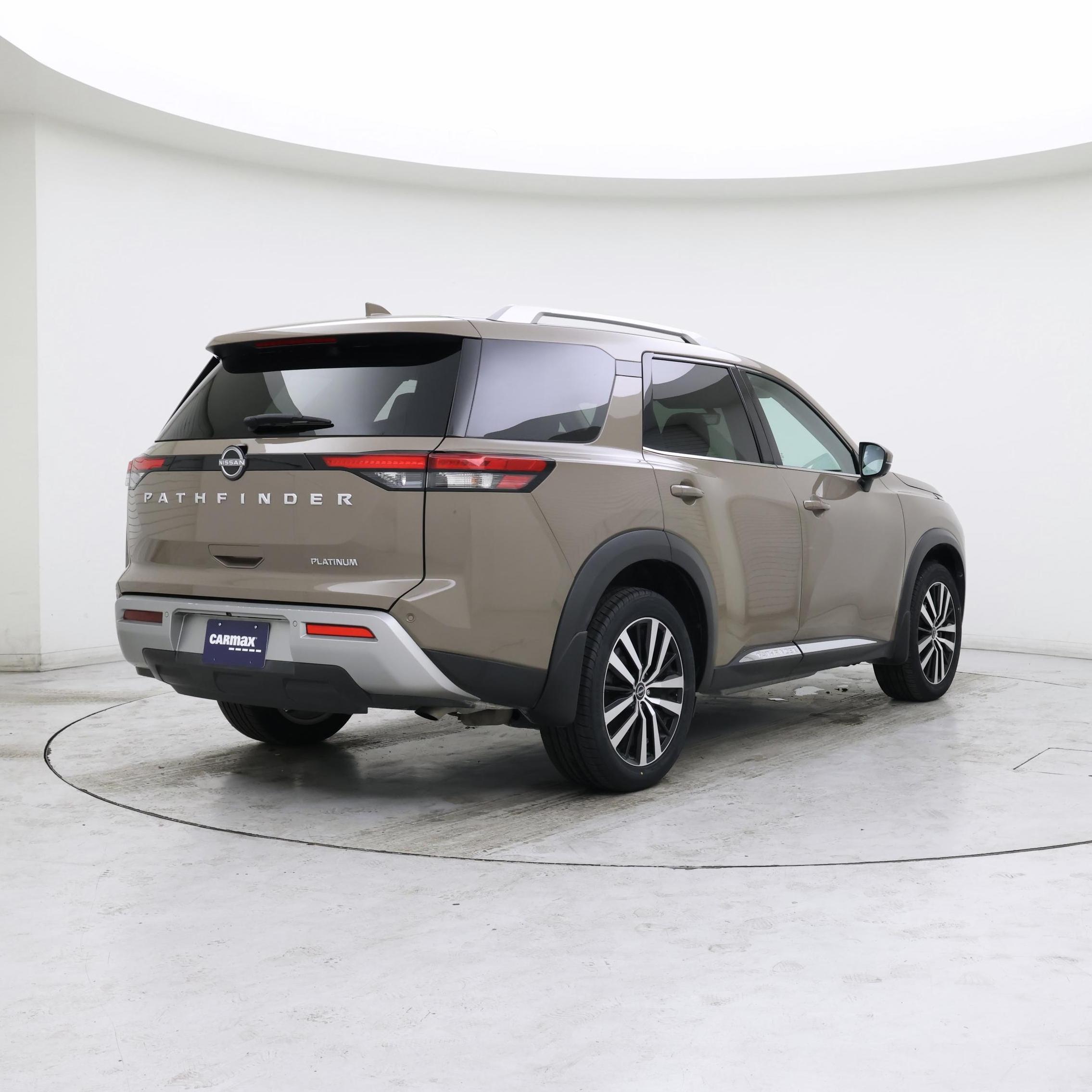 Thumbnail: 2024 Nissan Pathfinder - 8