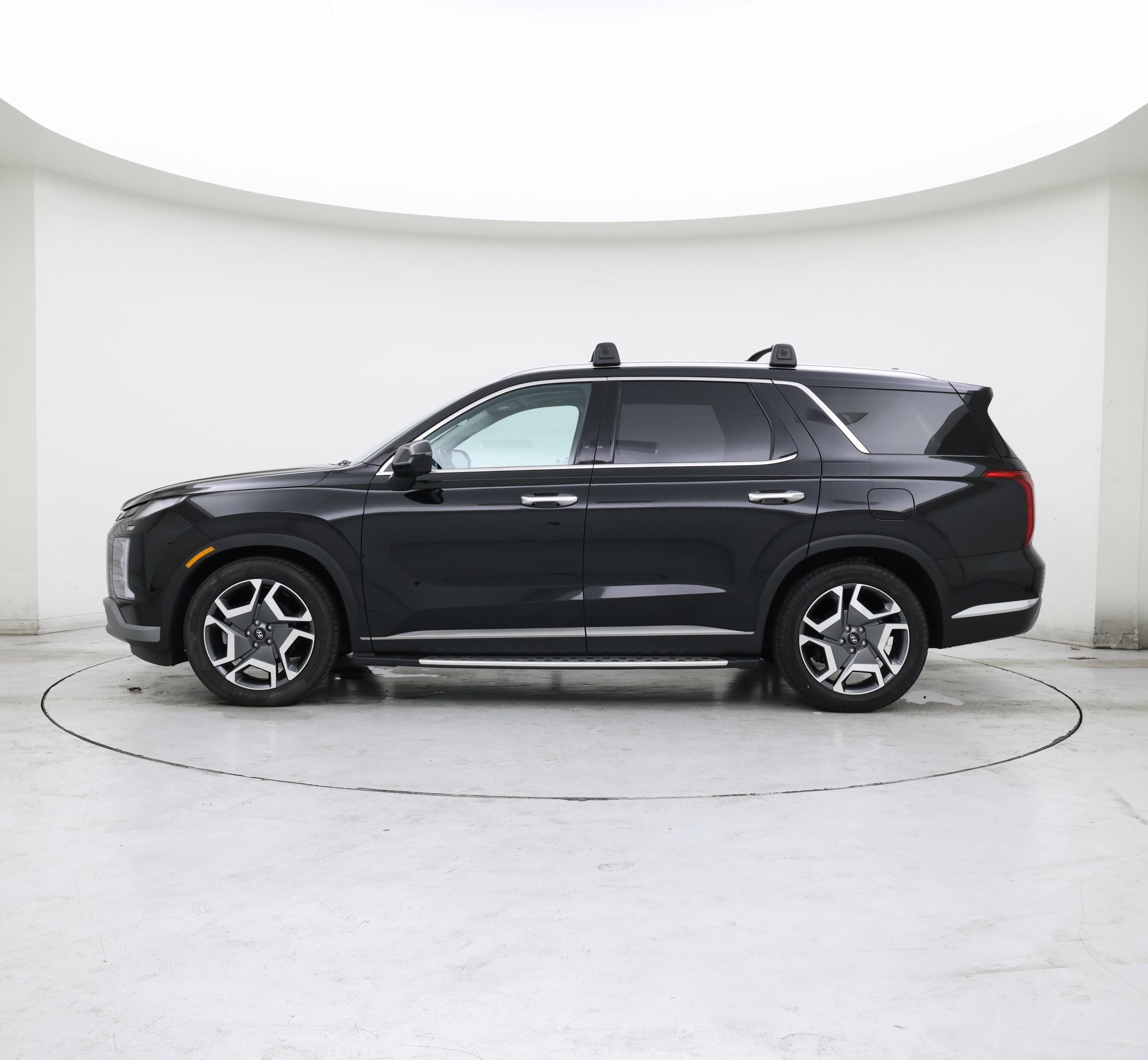 Thumbnail: 2023 Hyundai Palisade - 3