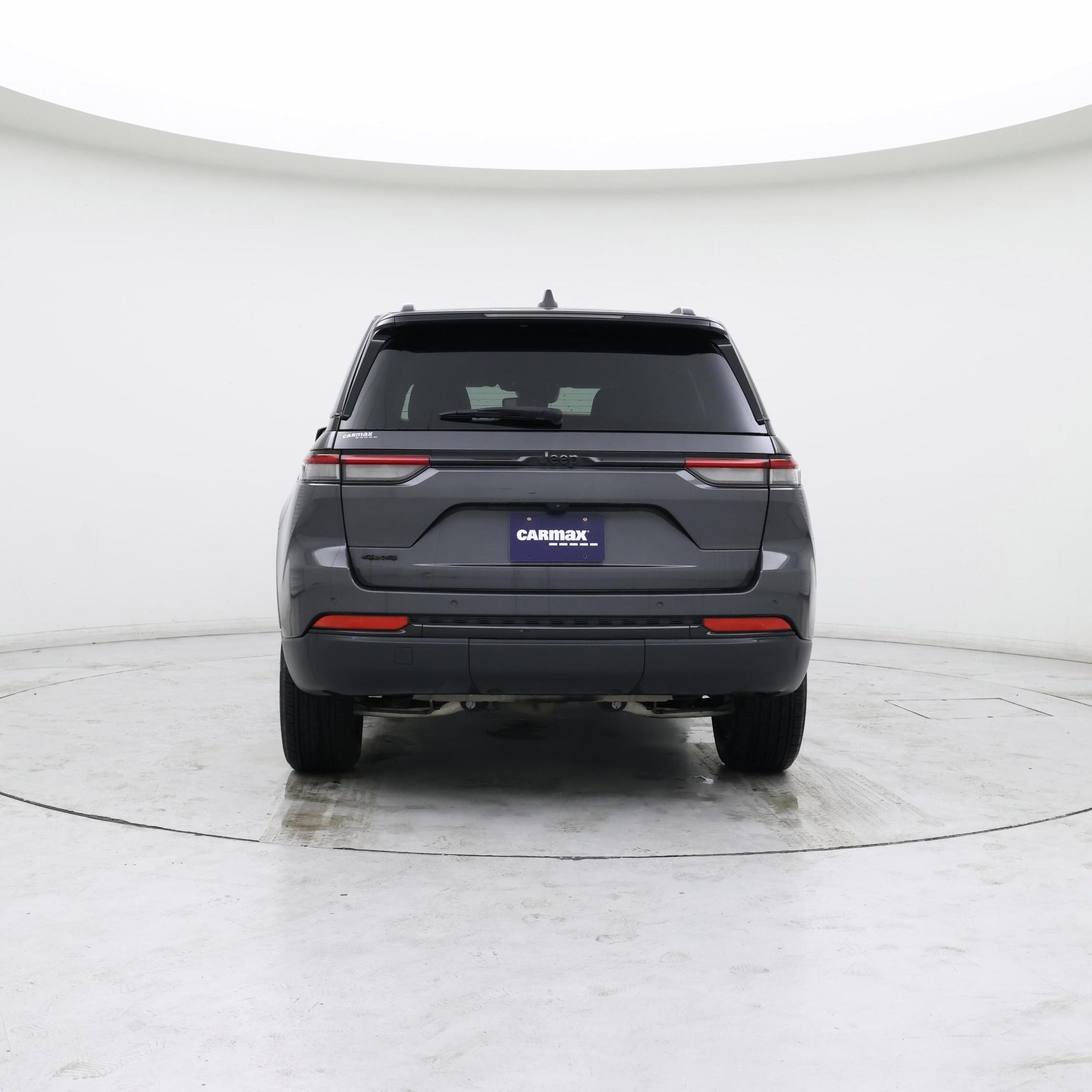 Thumbnail: 2024 Jeep Grand Cherokee - 6