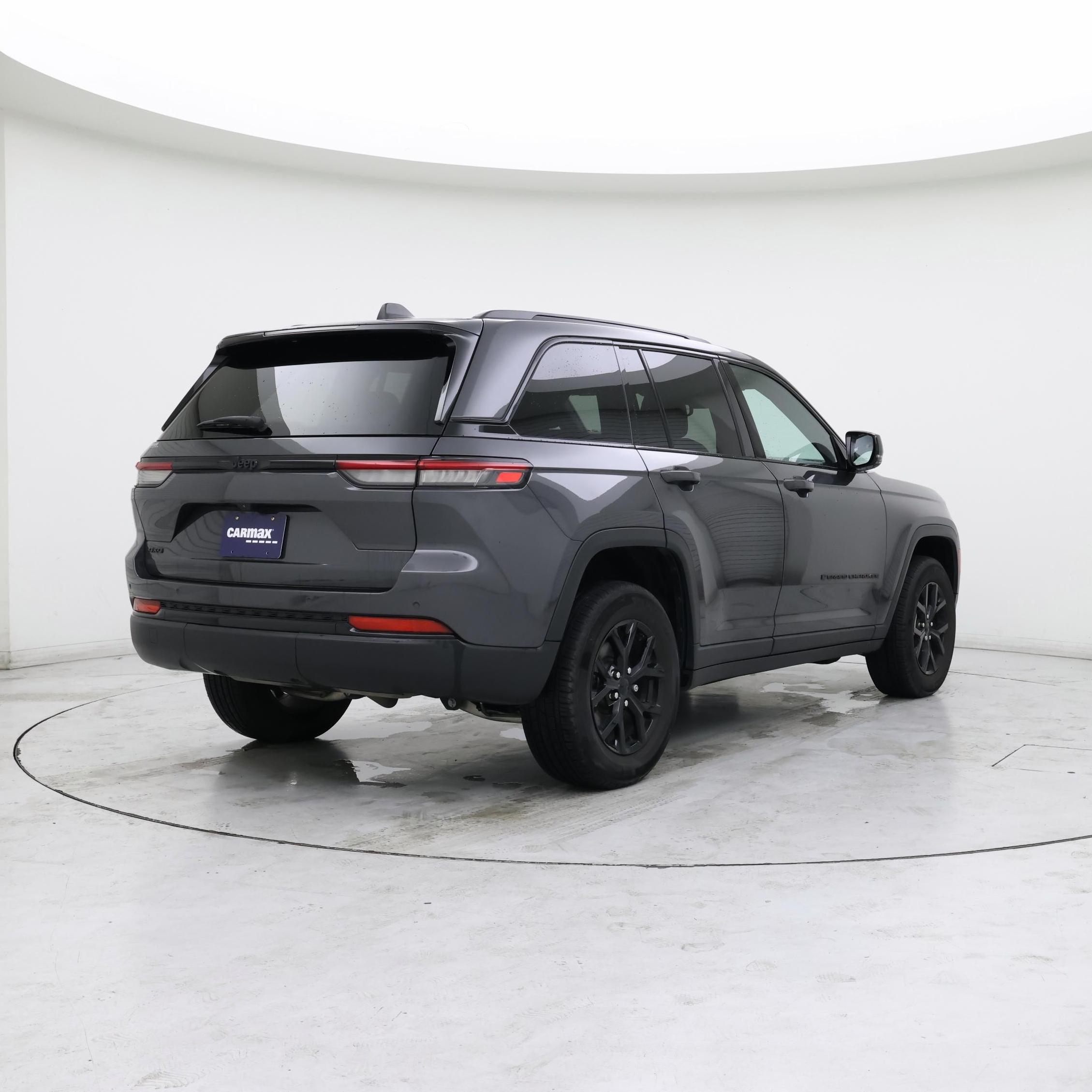Thumbnail: 2024 Jeep Grand Cherokee - 8