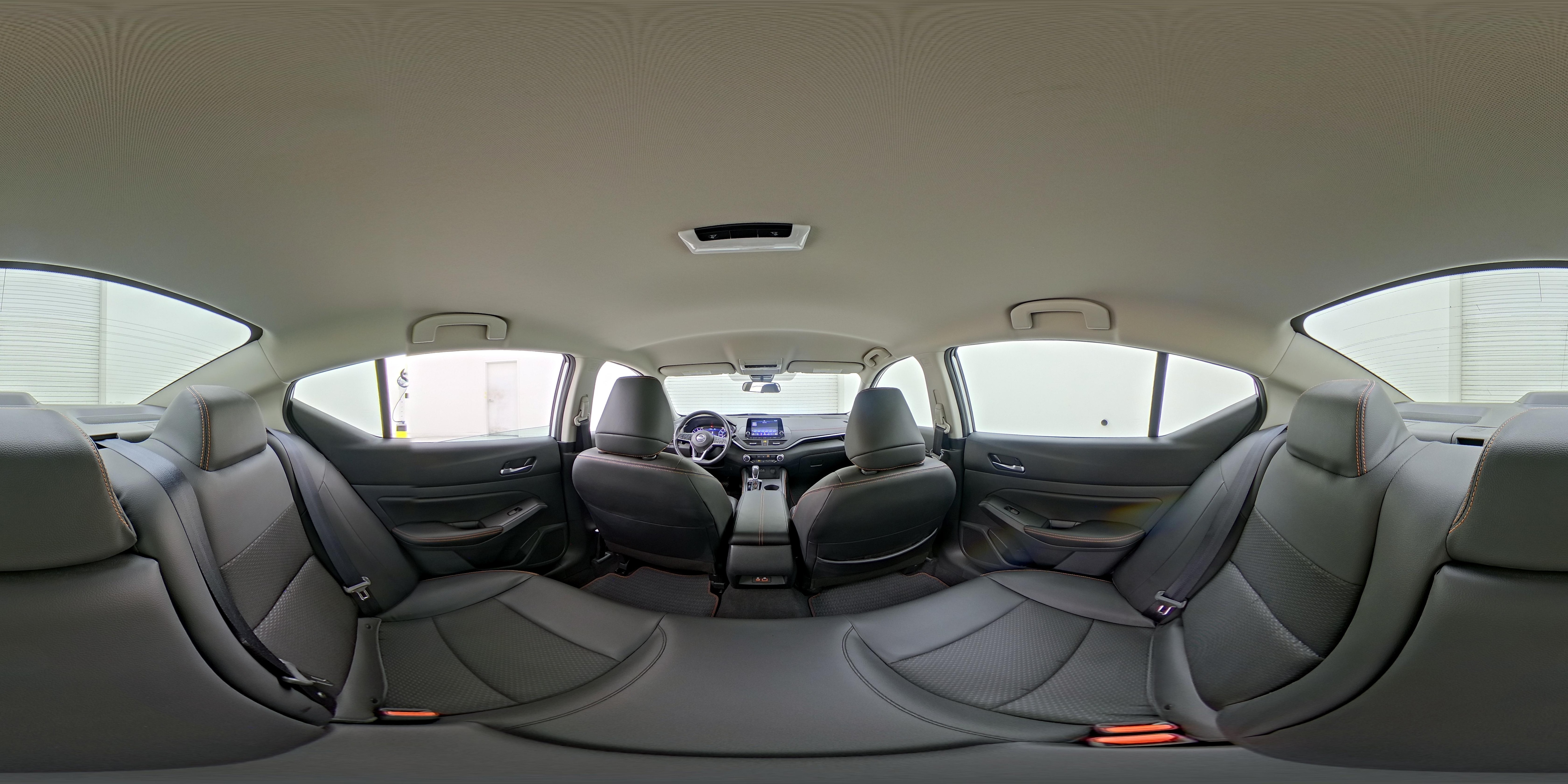 2022 Nissan Altima SR - Photo 25