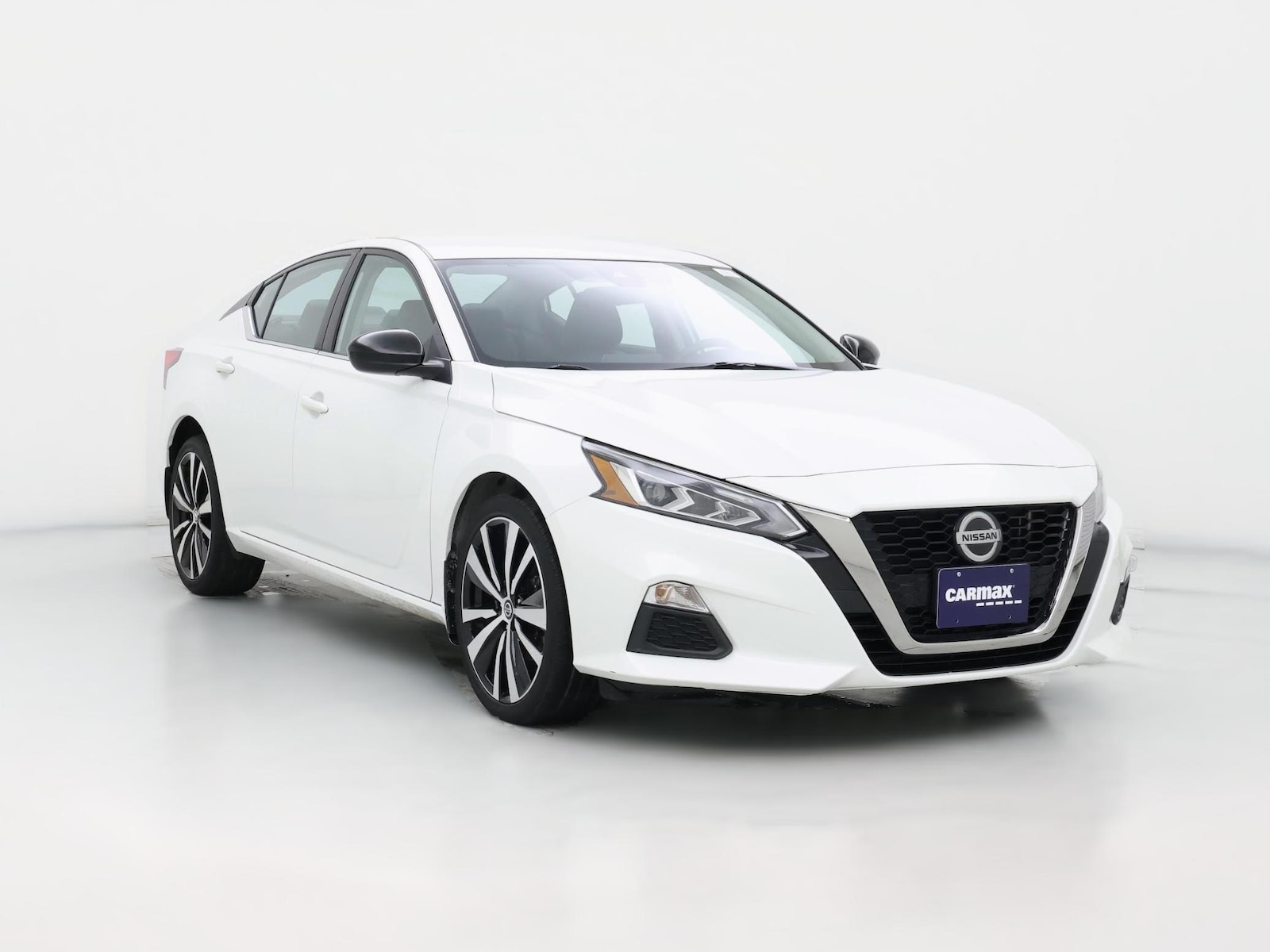 2022 Nissan Altima SR - Photo 1