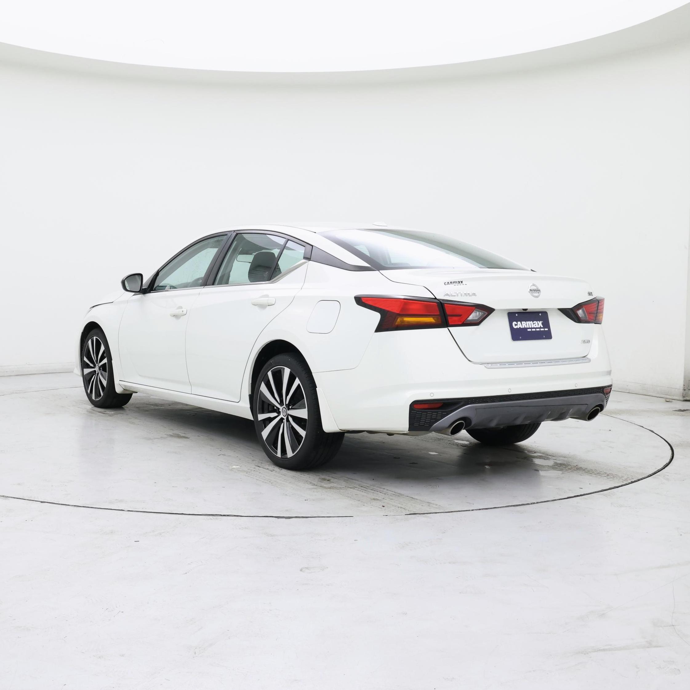 Thumbnail: 2022 Nissan Altima - 2