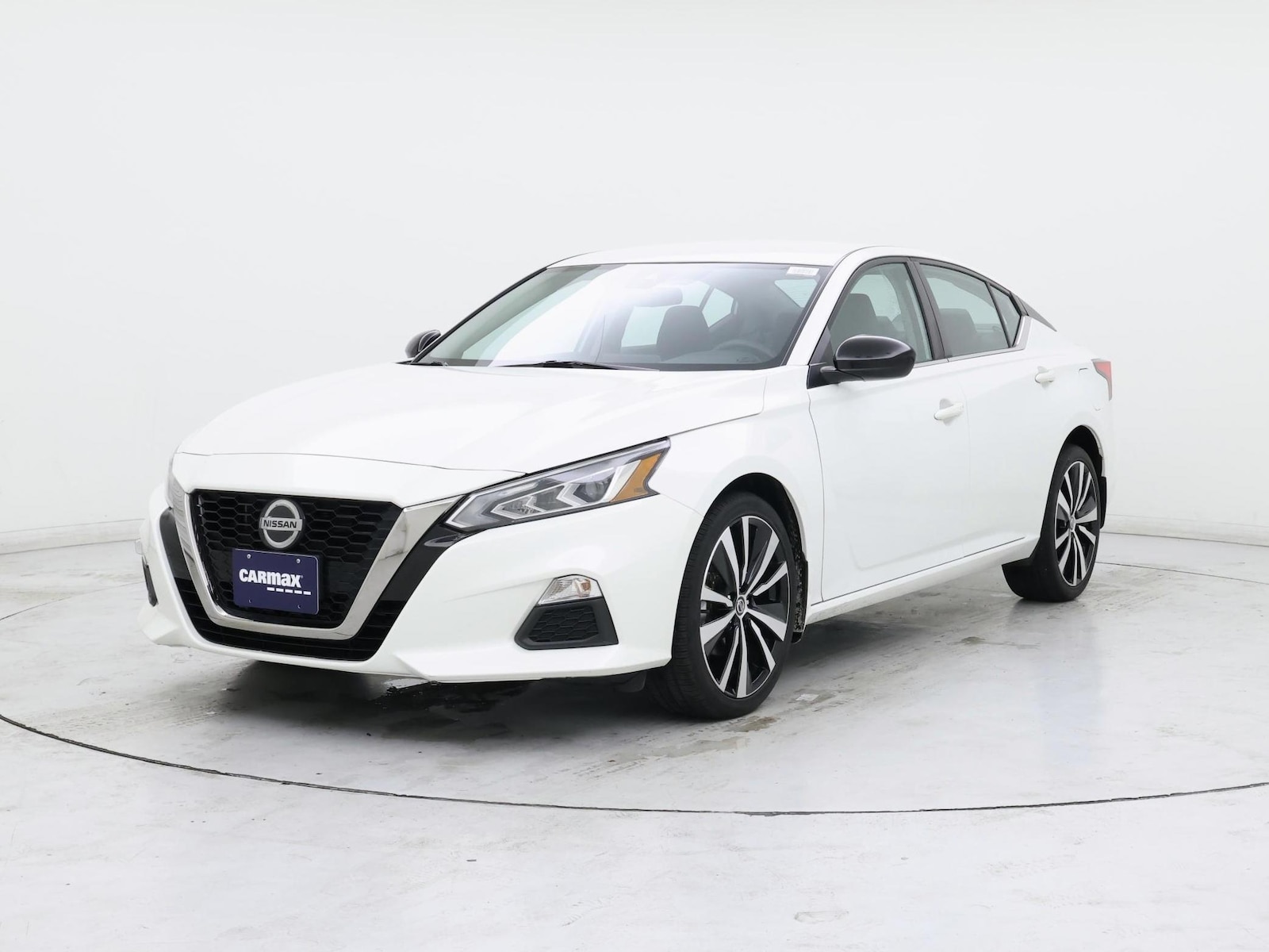 2022 Nissan Altima SR - Photo 5