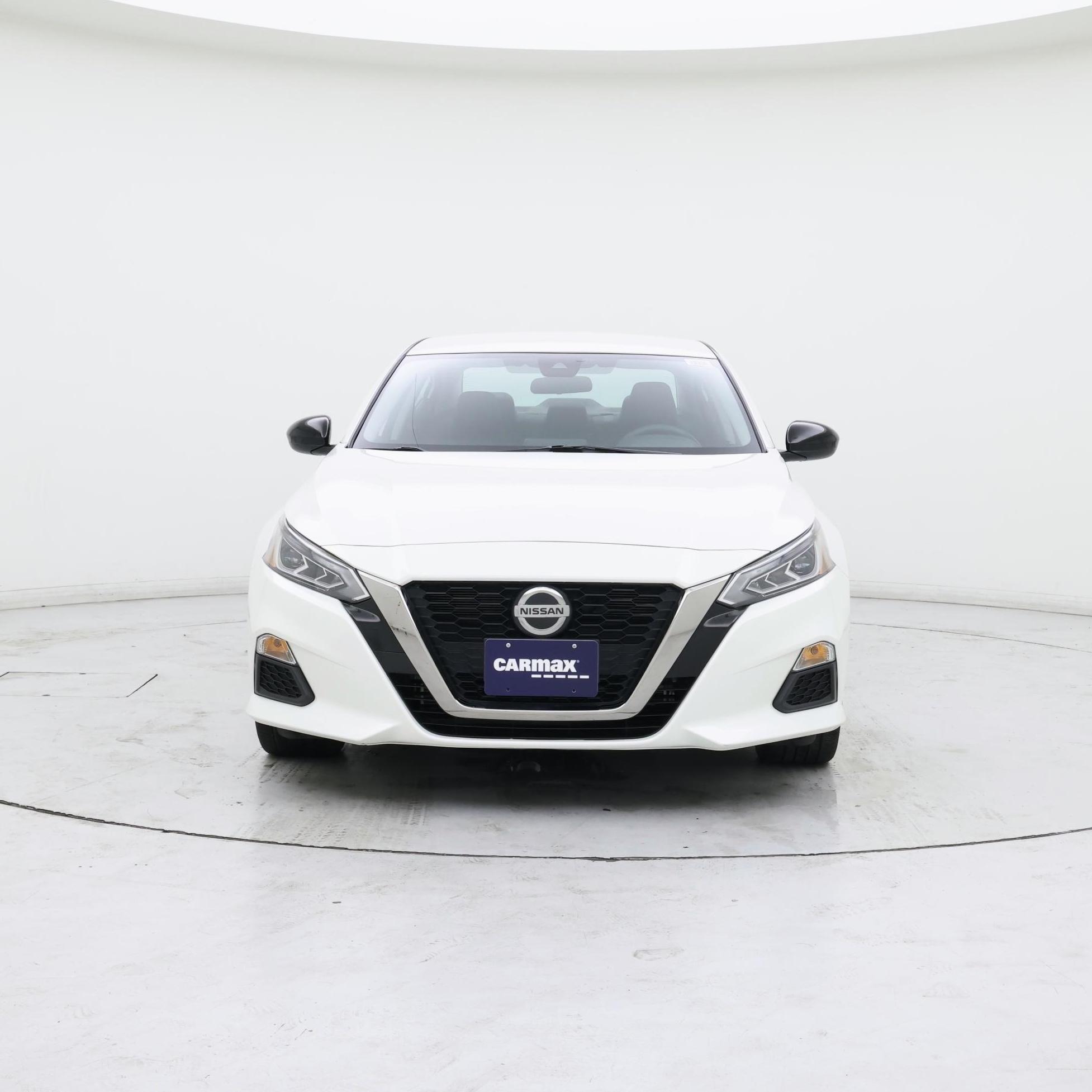 Thumbnail: 2022 Nissan Altima - 5