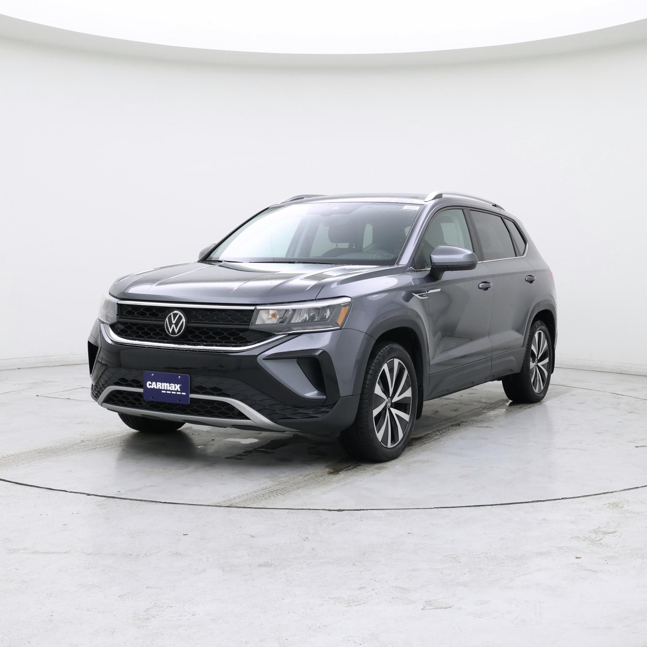 Thumbnail: 2023 Volkswagen Taos - 4