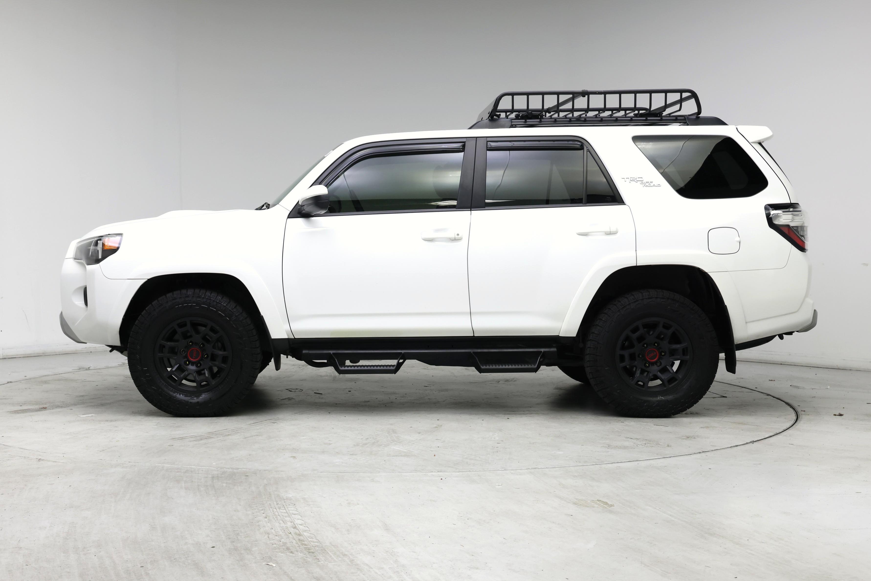 Thumbnail: 2024 Toyota 4Runner - 3