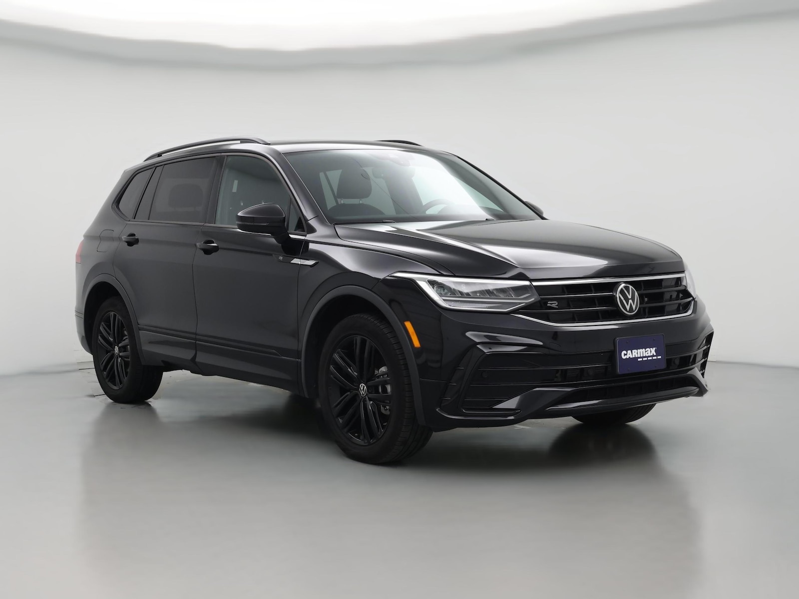 2022 Volkswagen Tiguan SE R-LINE BLACK - Photo 1